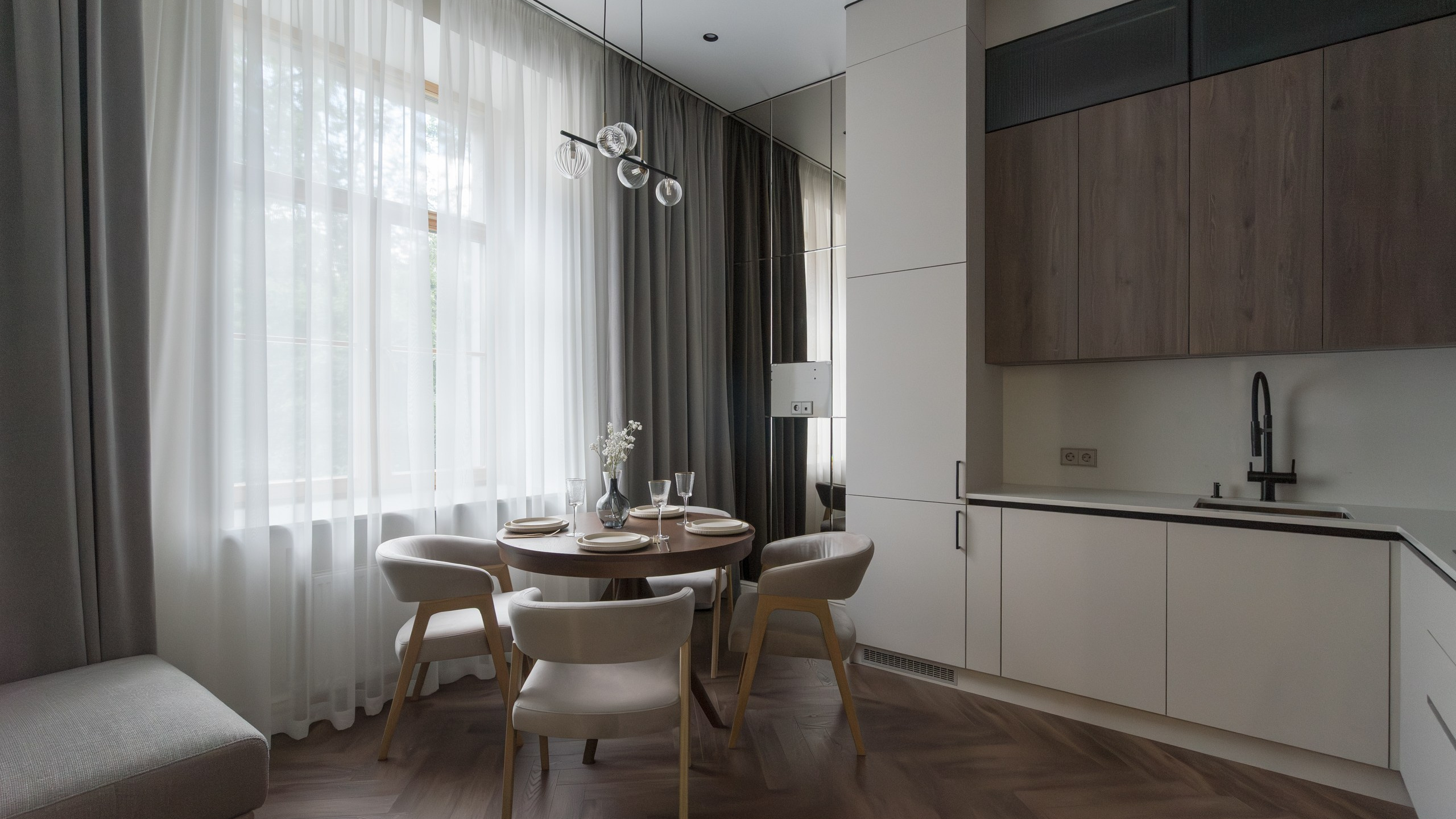 Мадонна Бенуа