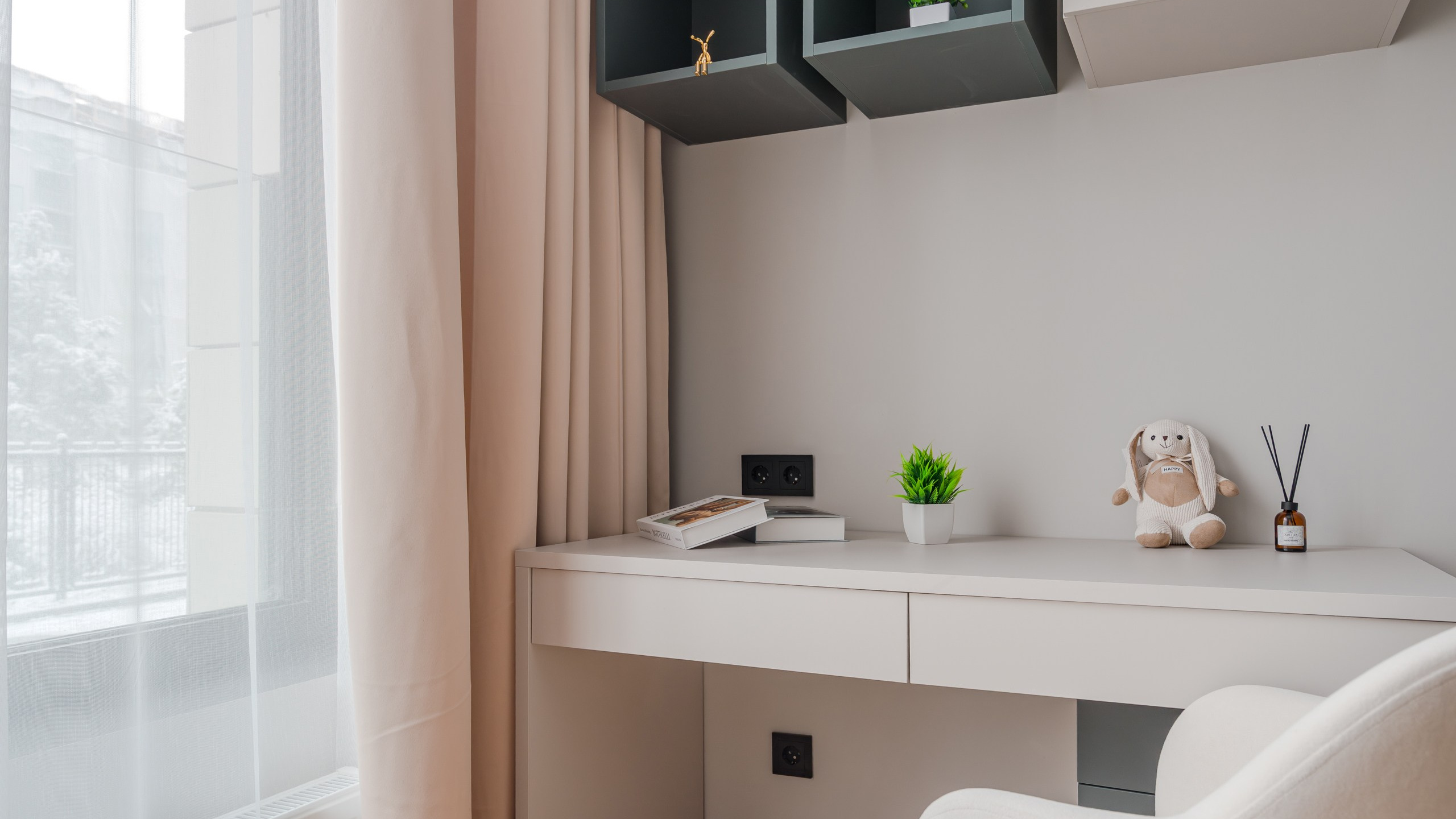 One на Петроградской. Портретный и интерьерный фотограф Илья Орлов