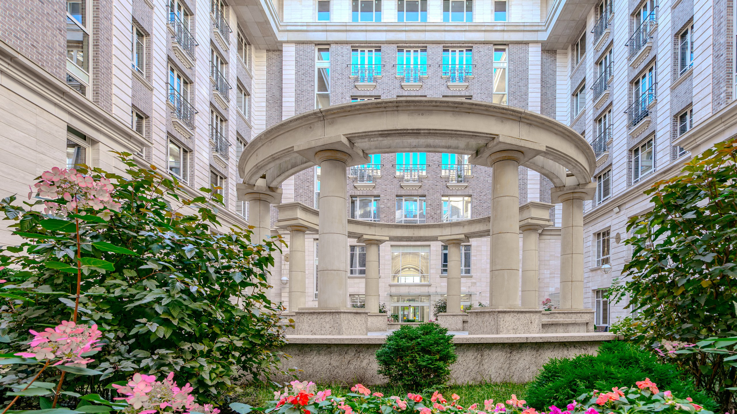 Victory Plaza. Интерьерный фотограф — Илья Орлов