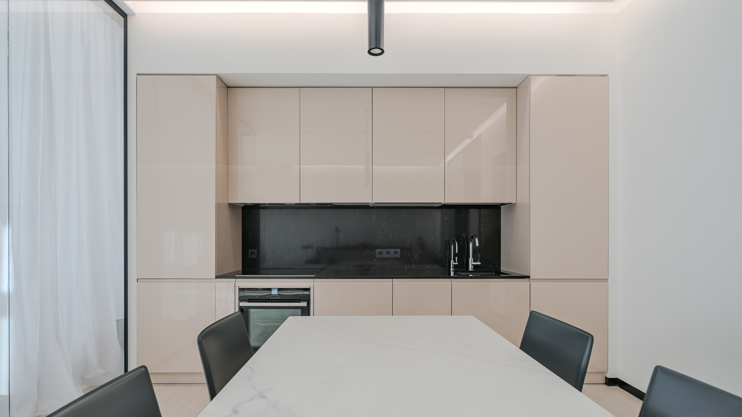 Леонтьевский мыс. Портретный и интерьерный фотограф Илья Орлов