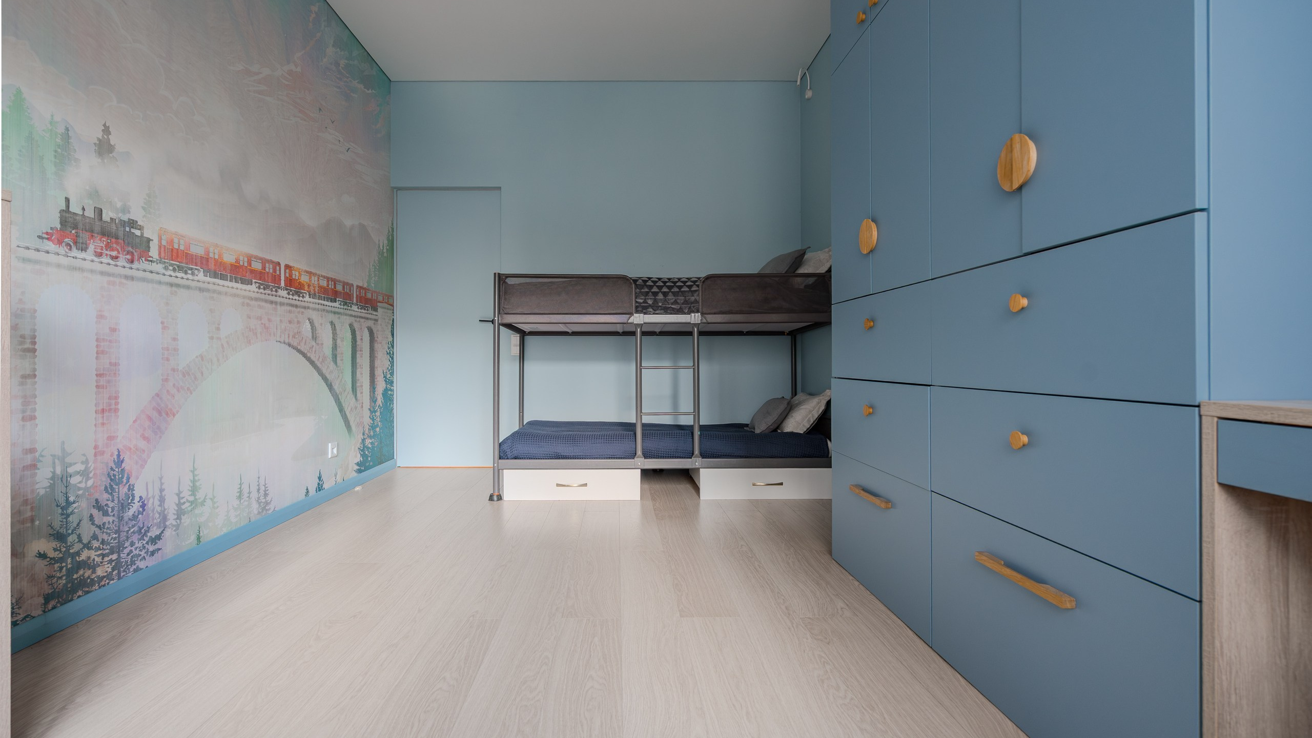 One. Портретный и интерьерный фотограф Илья Орлов