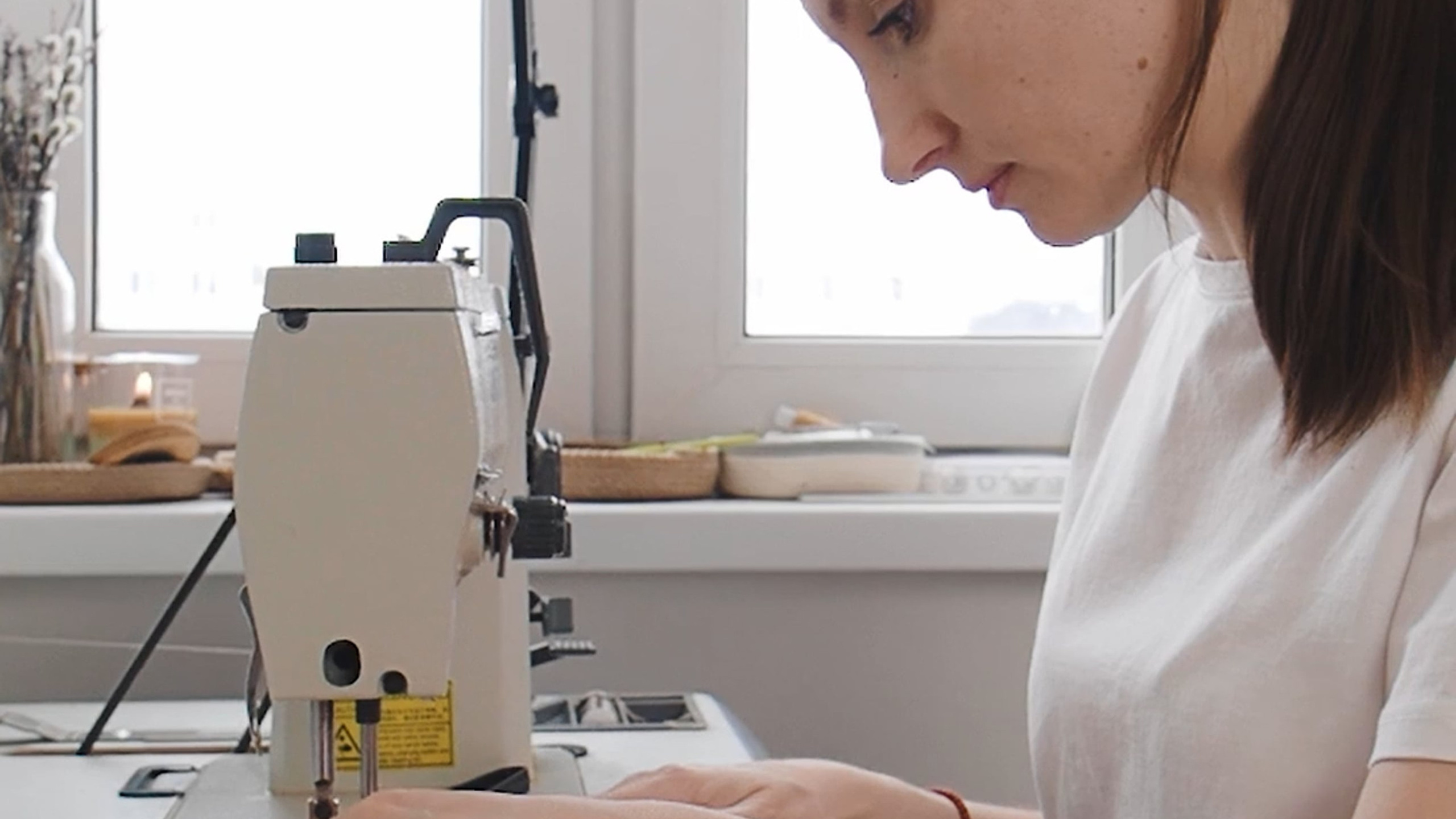 Промо, видео для бизнеса и ремесленников. Видеограф в Красноярске и по всему миру Одинцова Вероника