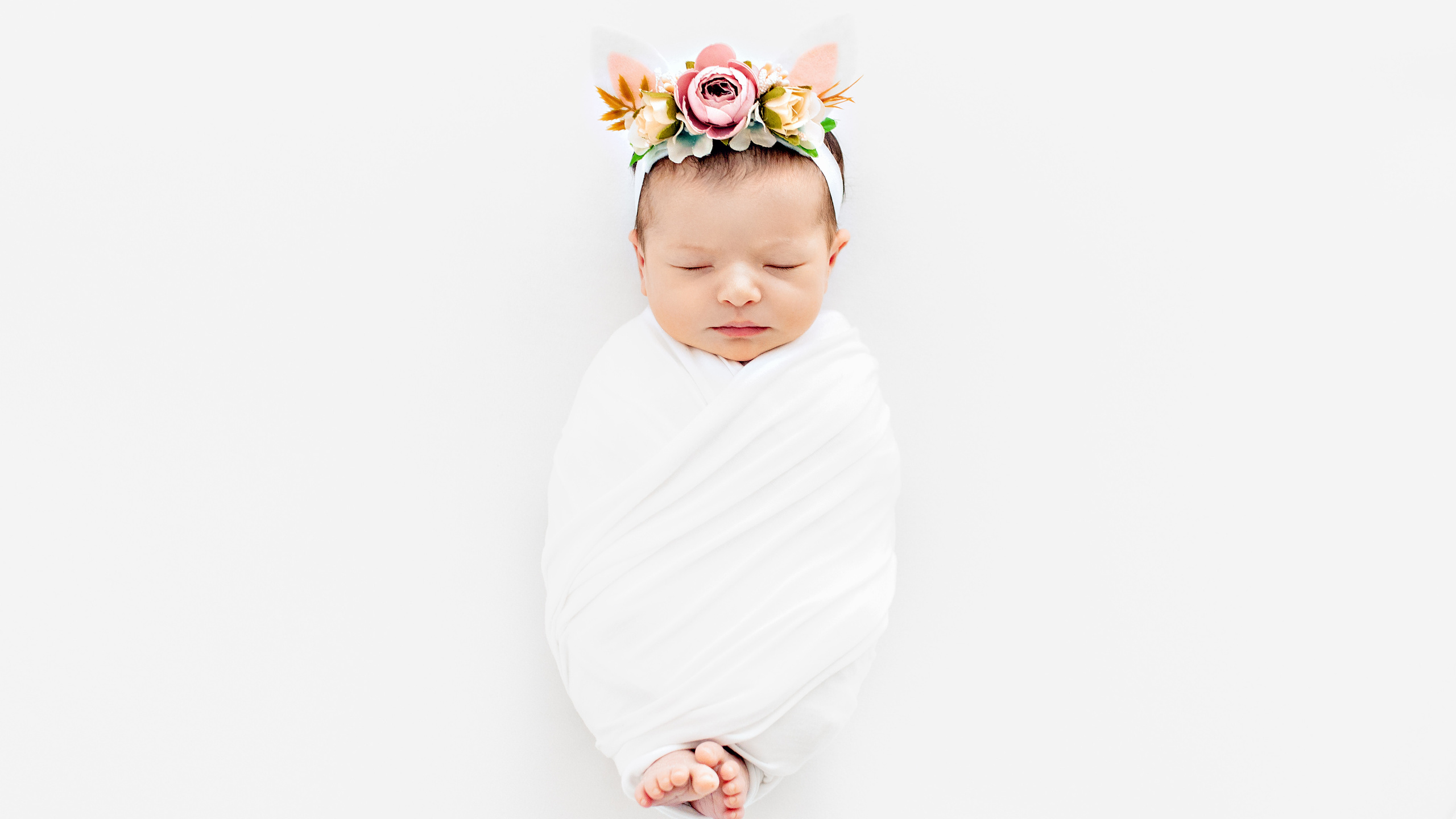 Первая фотосессия Анны 8 days