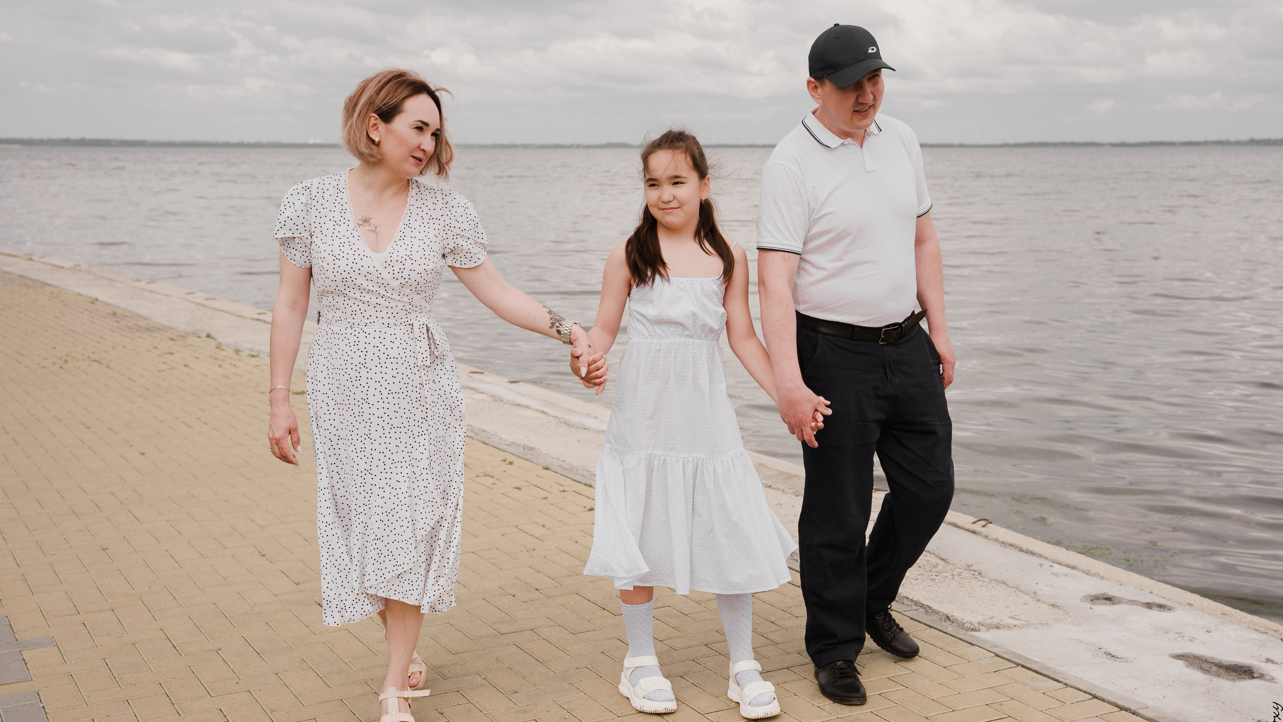 Семейная прогулка👣👨‍👩‍👧
