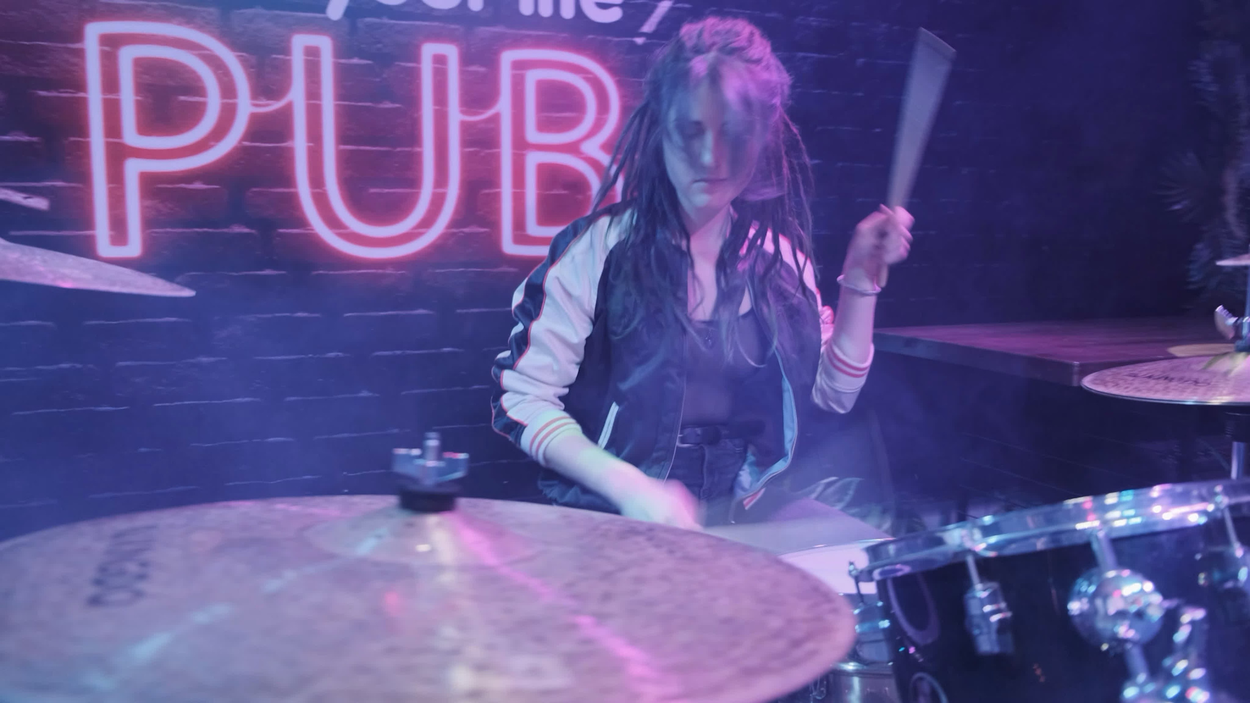 Видео. Антон Ив