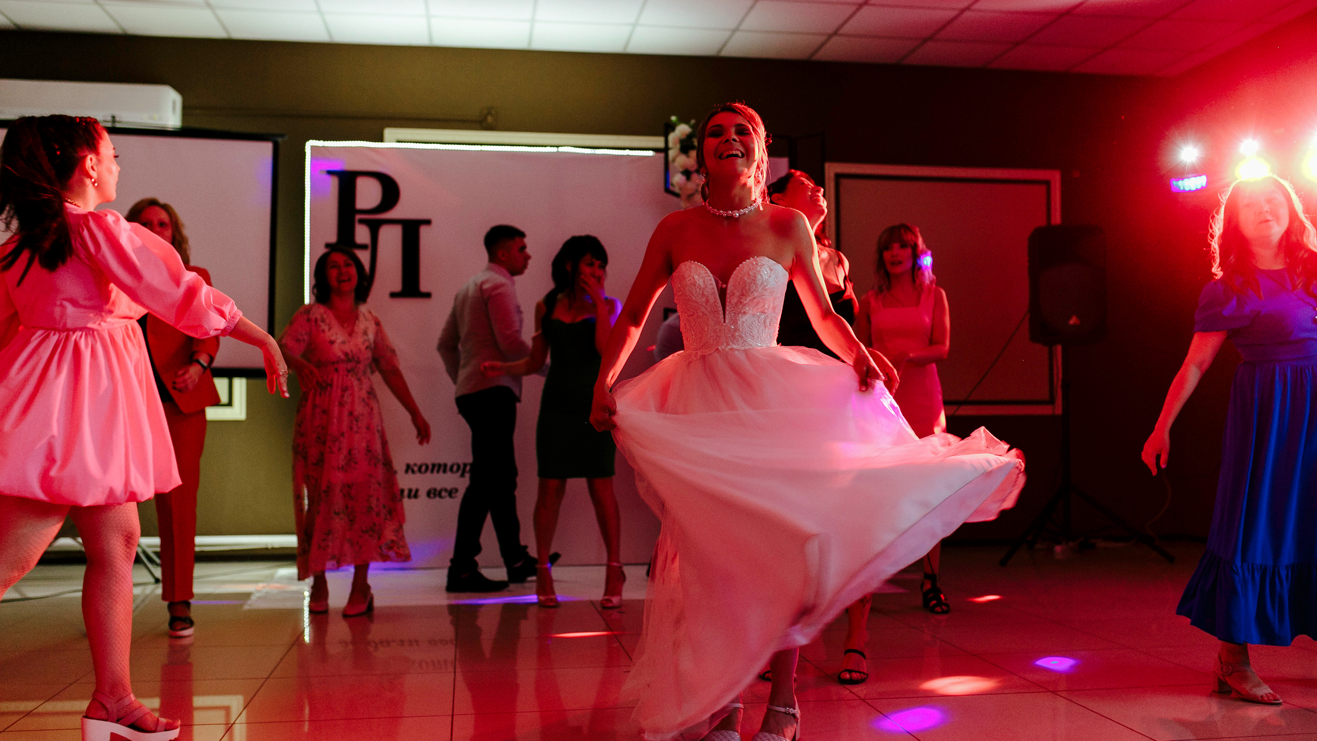 Когда эмоции зашкаливают