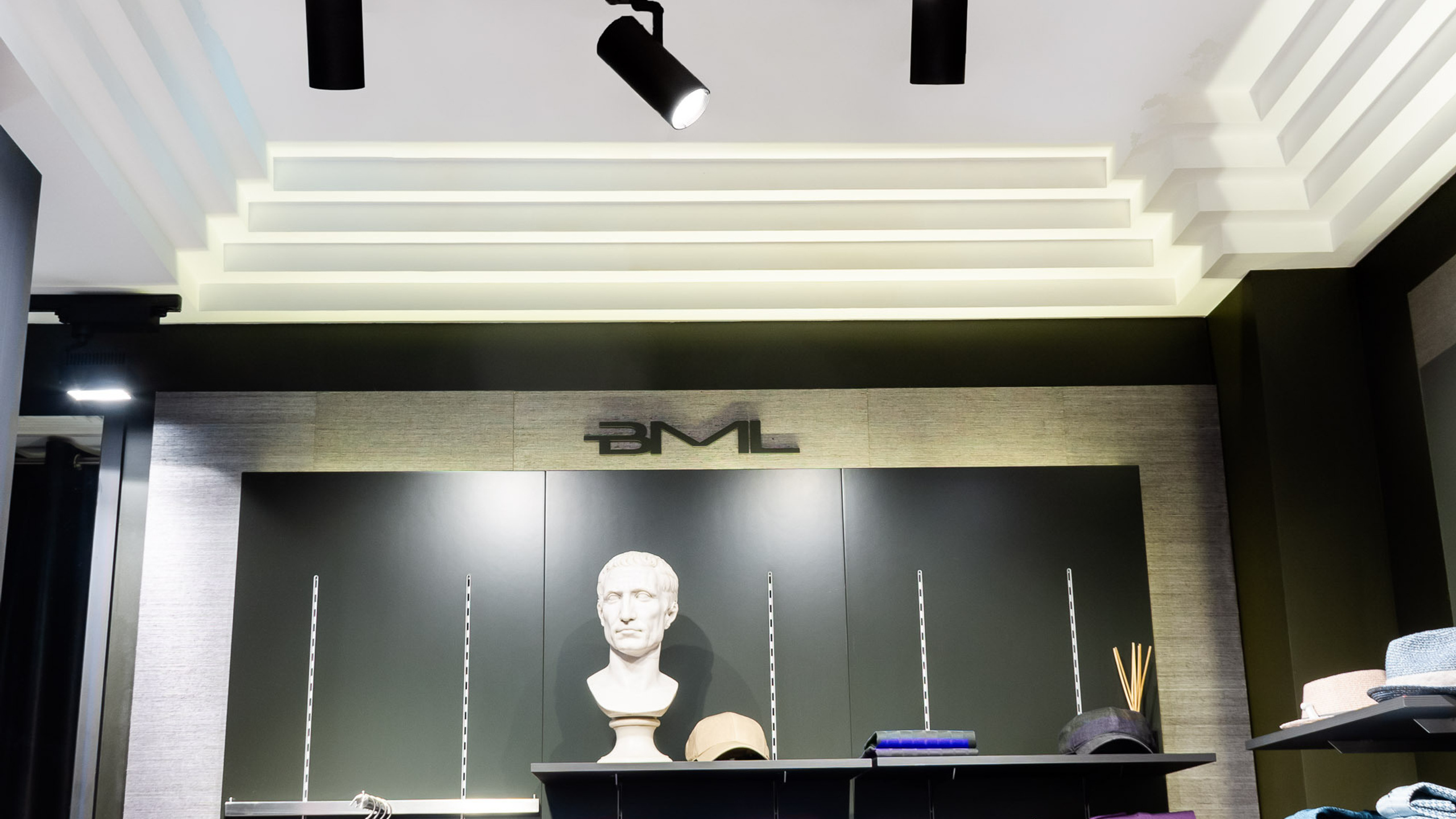 Магазин одежды