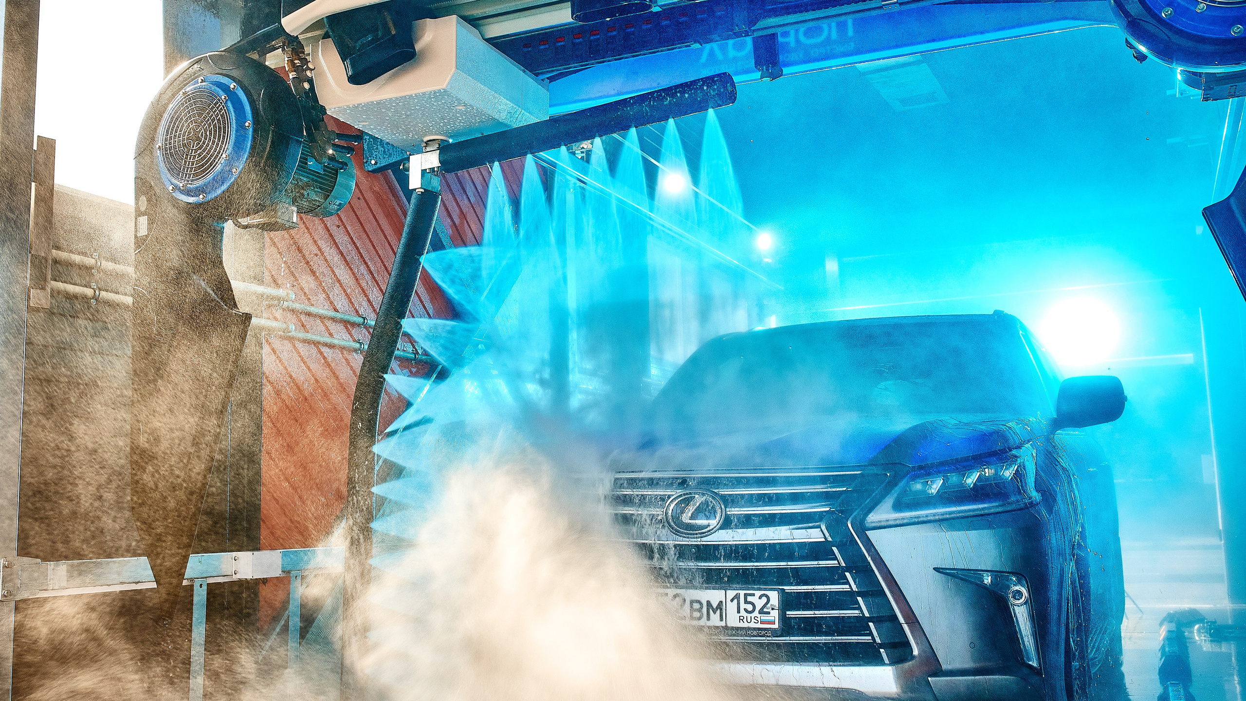 Рекламная съёмка для сети робот-моек Портал