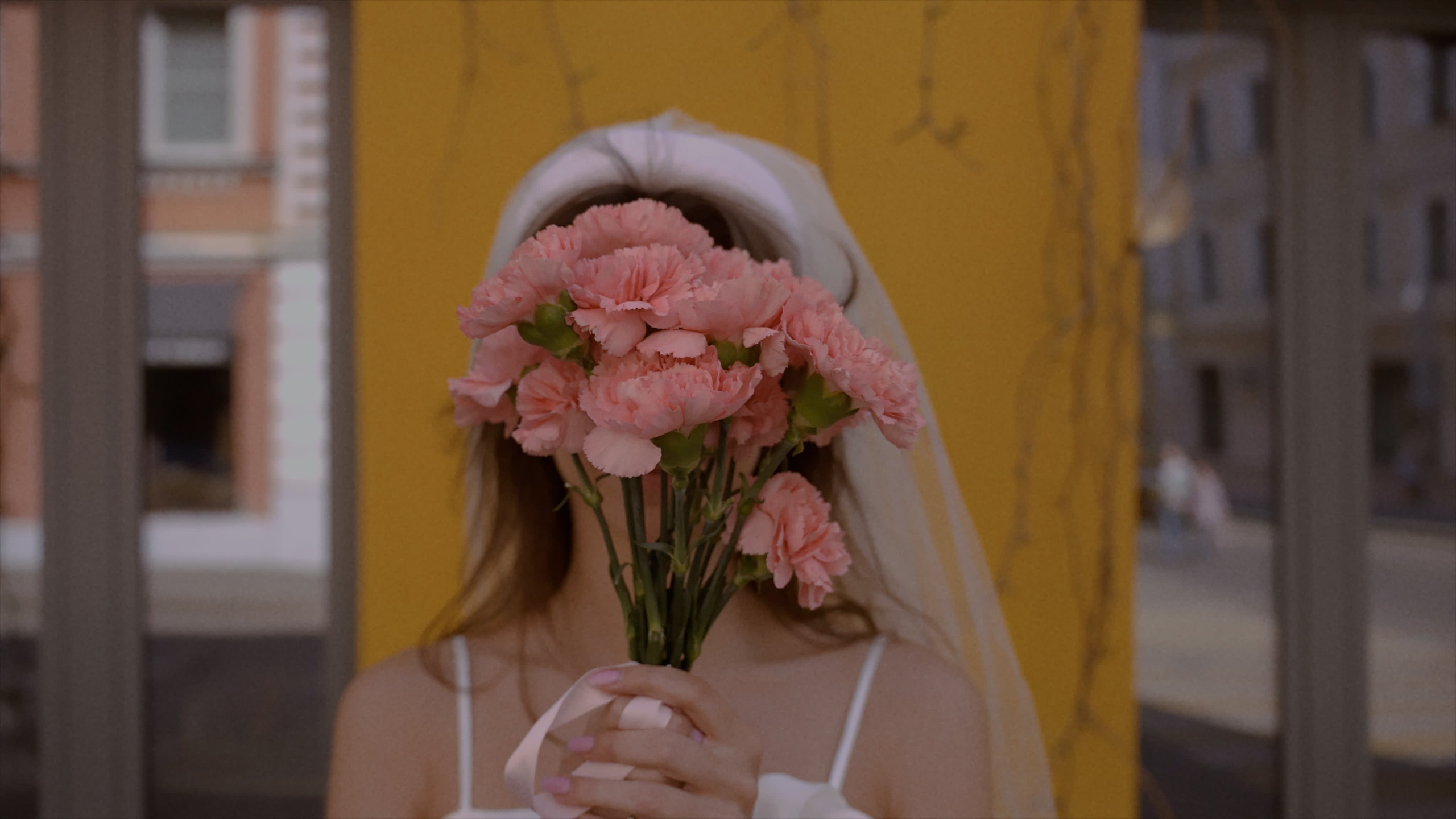 Креативные свадебные клипы и видеоролики. Свадебный видеограф в Москве Максим Лобач-Граубергер