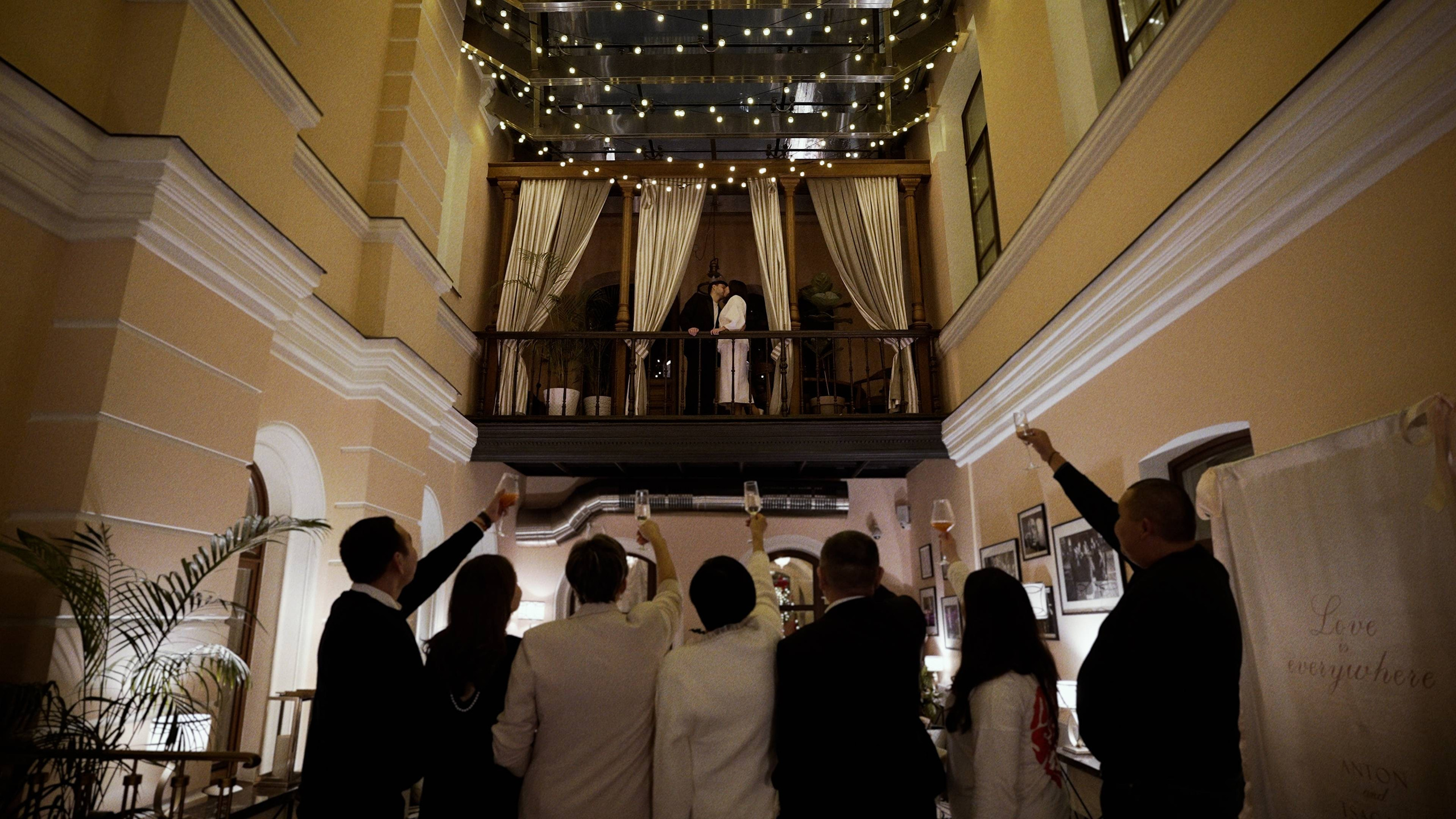 Свадебный фильм самые важные моменты вашего свадебного дня. Свадебный видеограф в Москве Максим Лобач-Граубергер