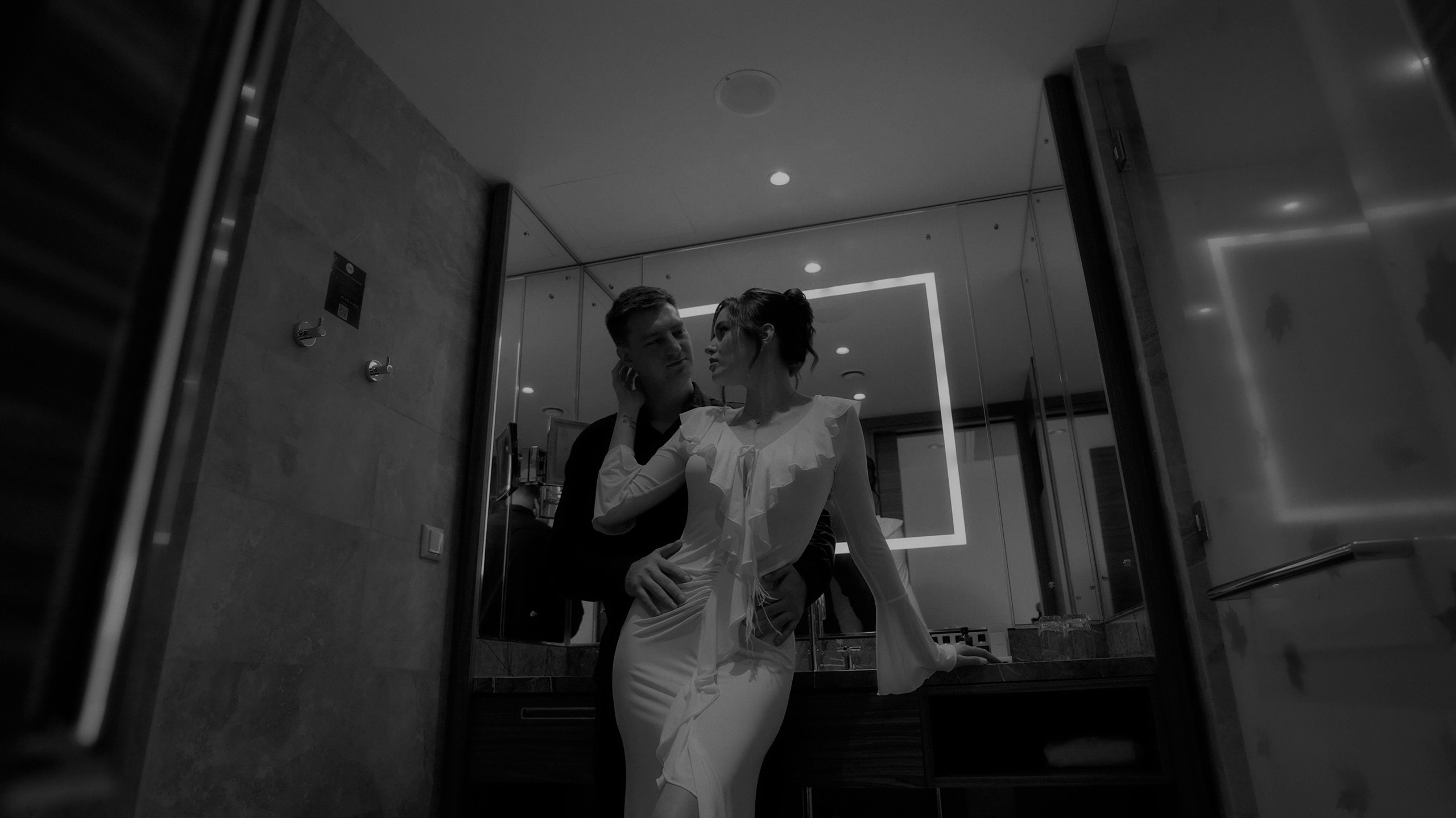 Свадебный фильм самые важные моменты вашего свадебного дня. Свадебный видеограф в Москве Максим Лобач-Граубергер