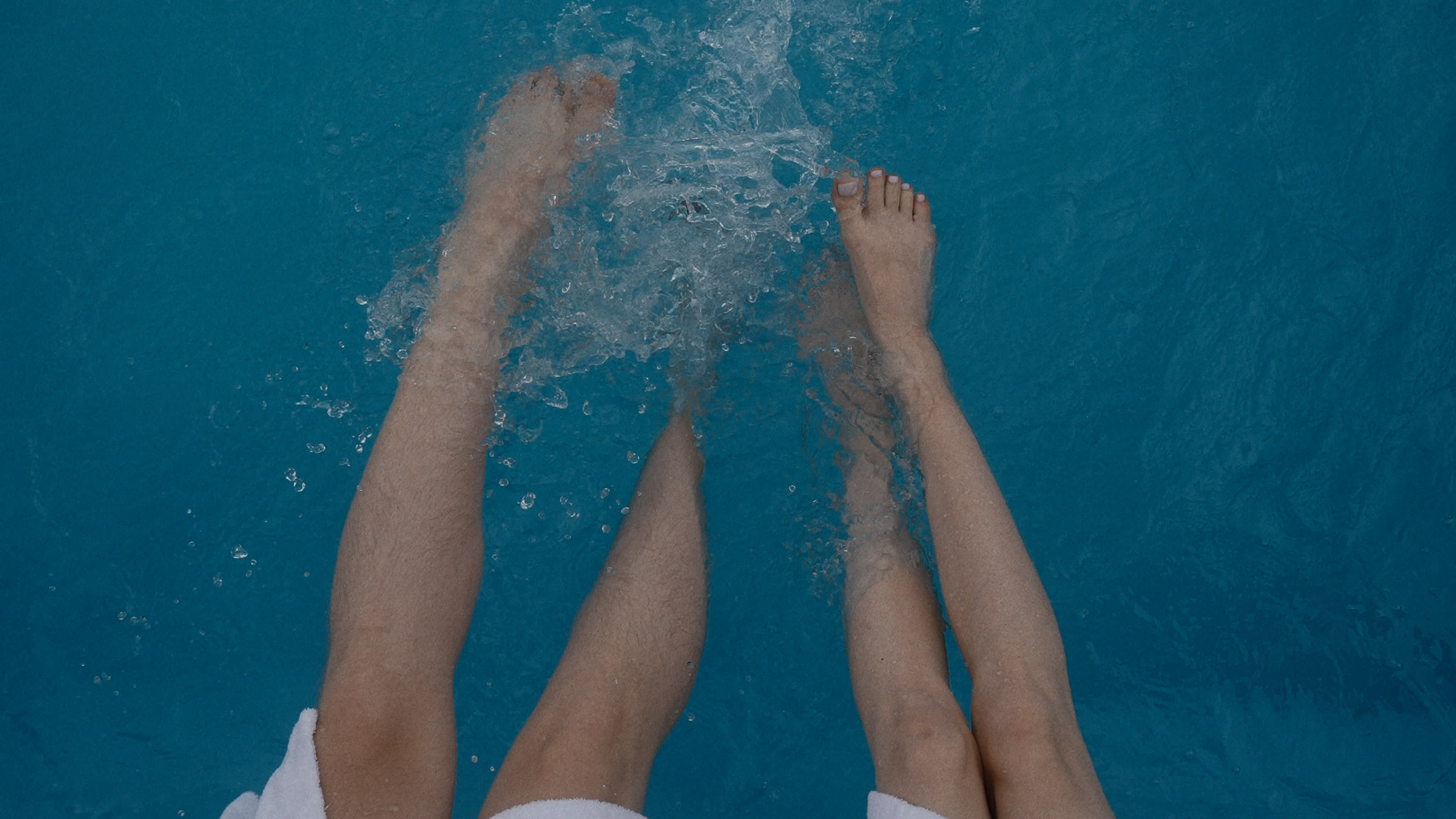 Креативные свадебные клипы и видеоролики. Свадебный видеограф в Москве Максим Лобач-Граубергер