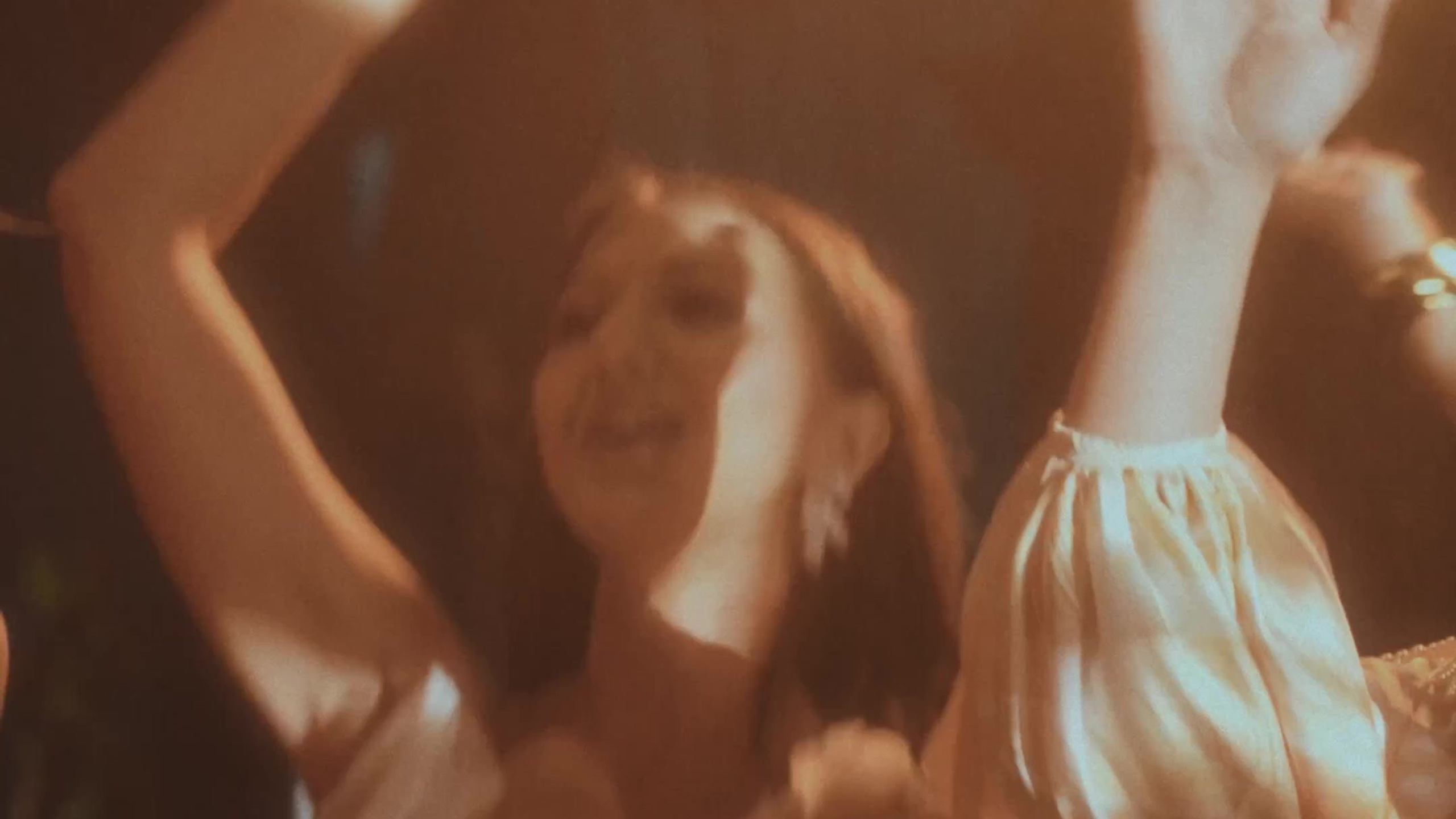 Вертикальные ролики. Свадебный видеограф, снимаю ваши истории любви в Ростове-на-Дону и не только