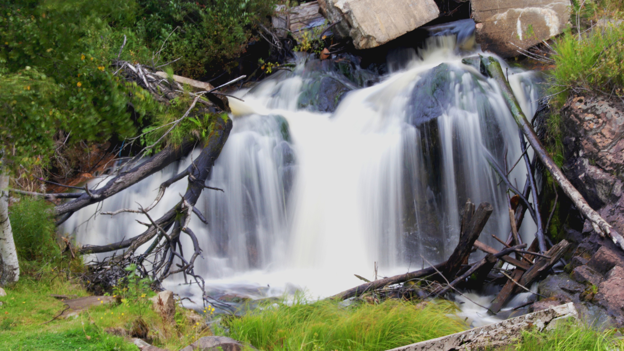 Водопады Карелии (Karelia Waterfalls)