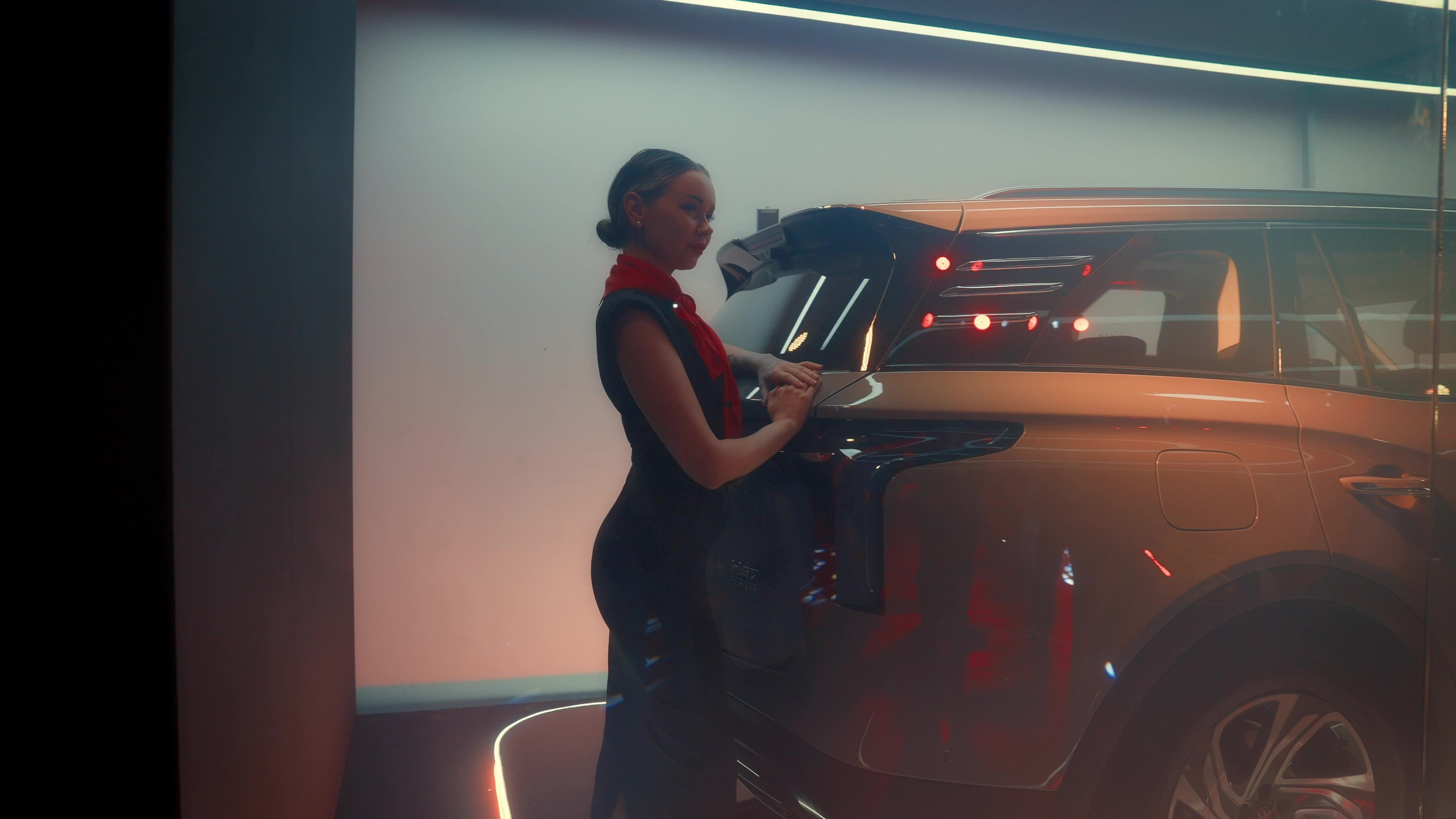 Презентация Houngqi Dubai. Александр Попов