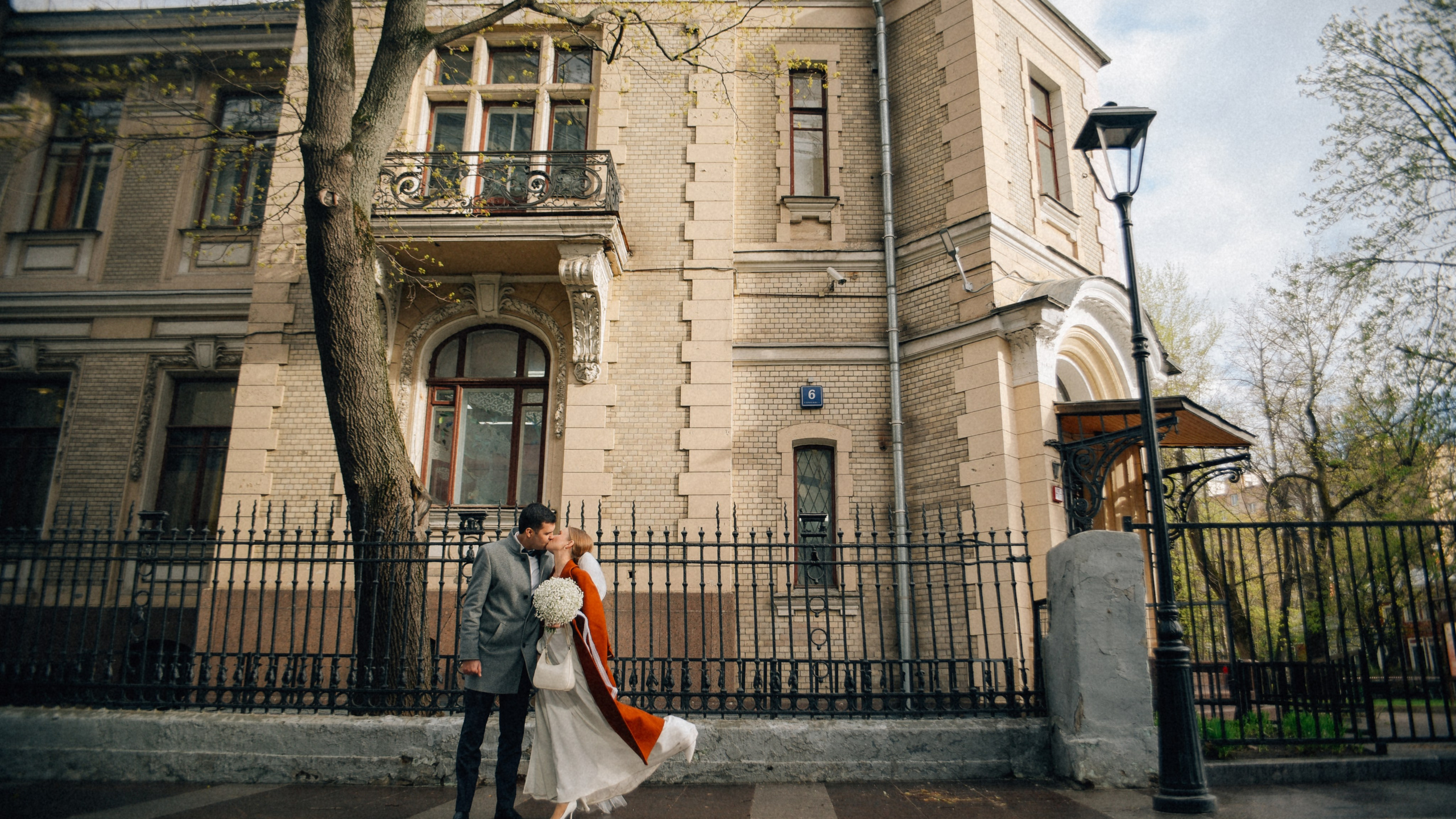 Ветреный день у&nbsp;Грибоедовского