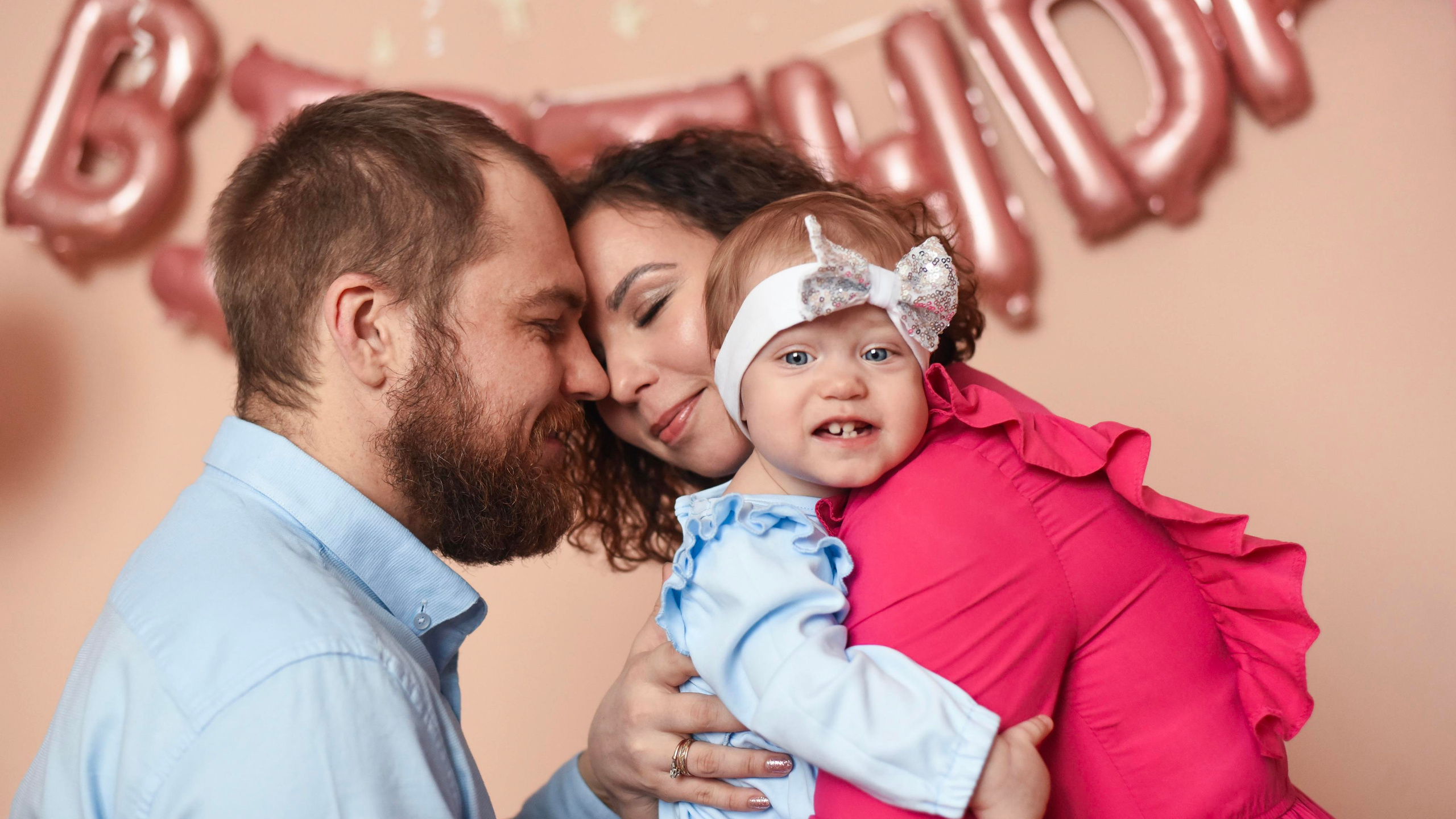 Алисе 1 годик!