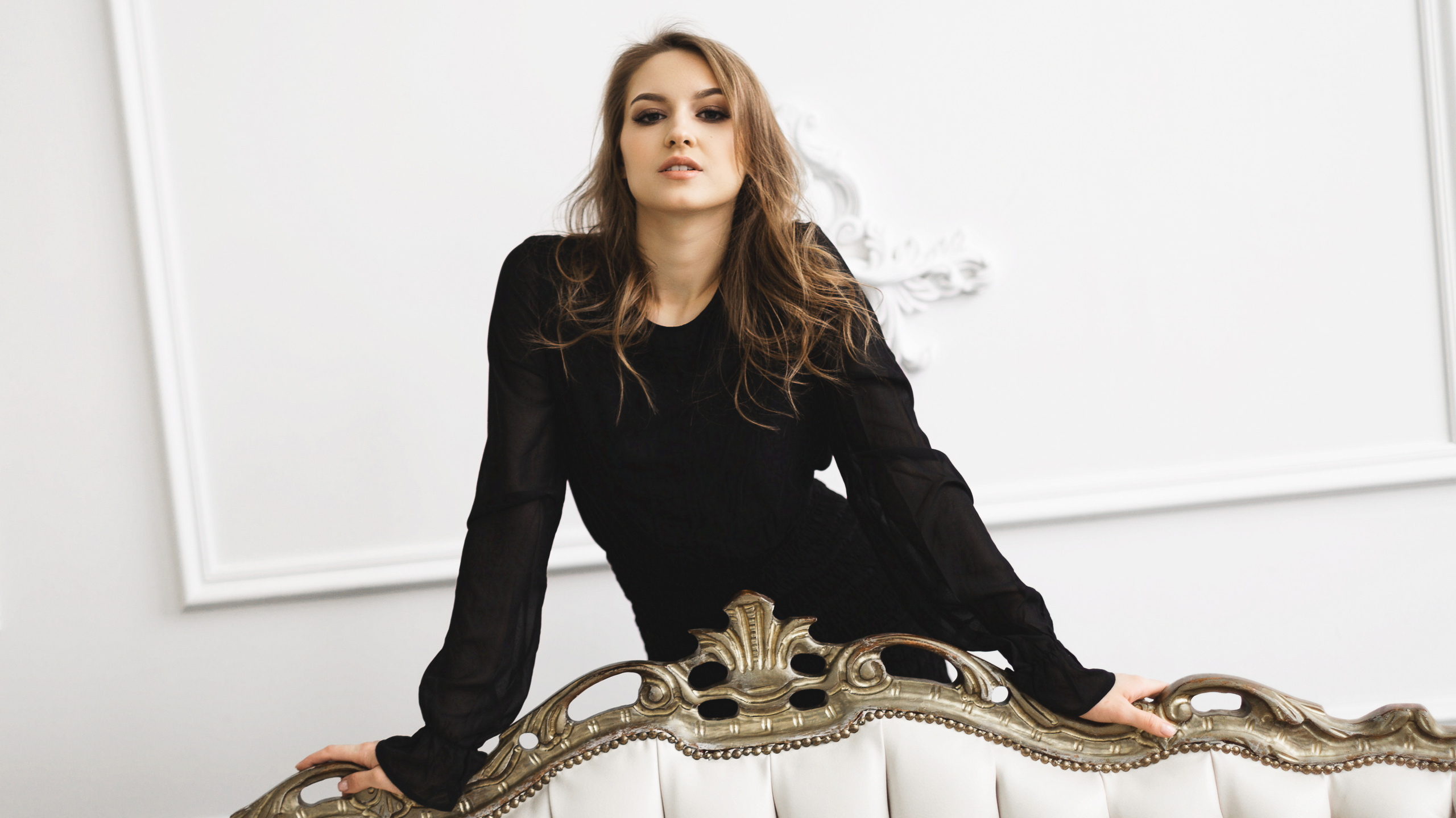 НОВОГОДНЯЯ