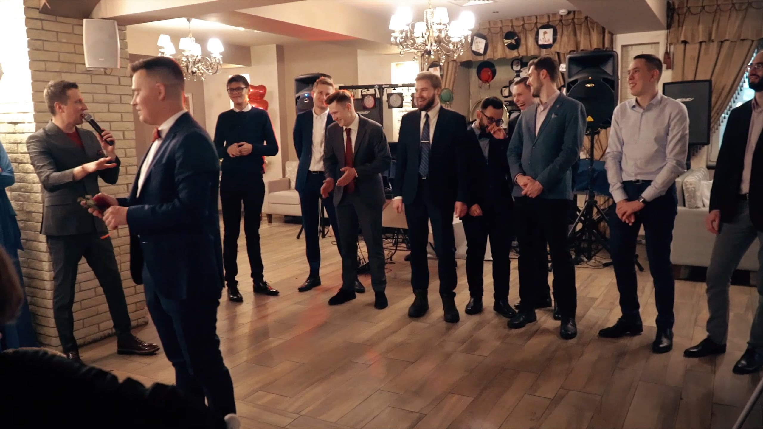 Ведущий Алексей Зубков. Ведущий на свадьбу в Москве Зубков Алексей