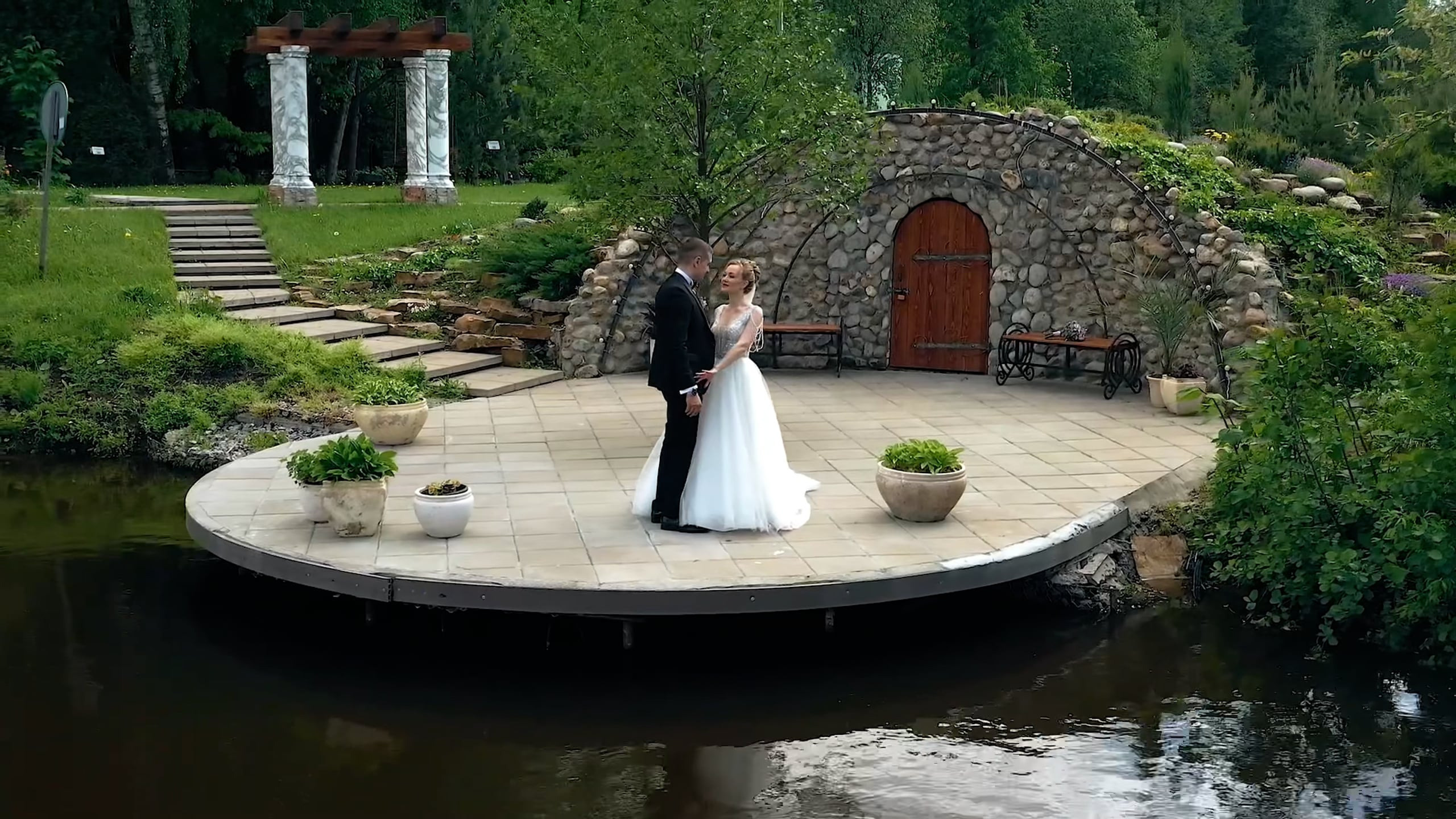 Ведущий Алексей Зубков. Ведущий на свадьбу в Москве Зубков Алексей