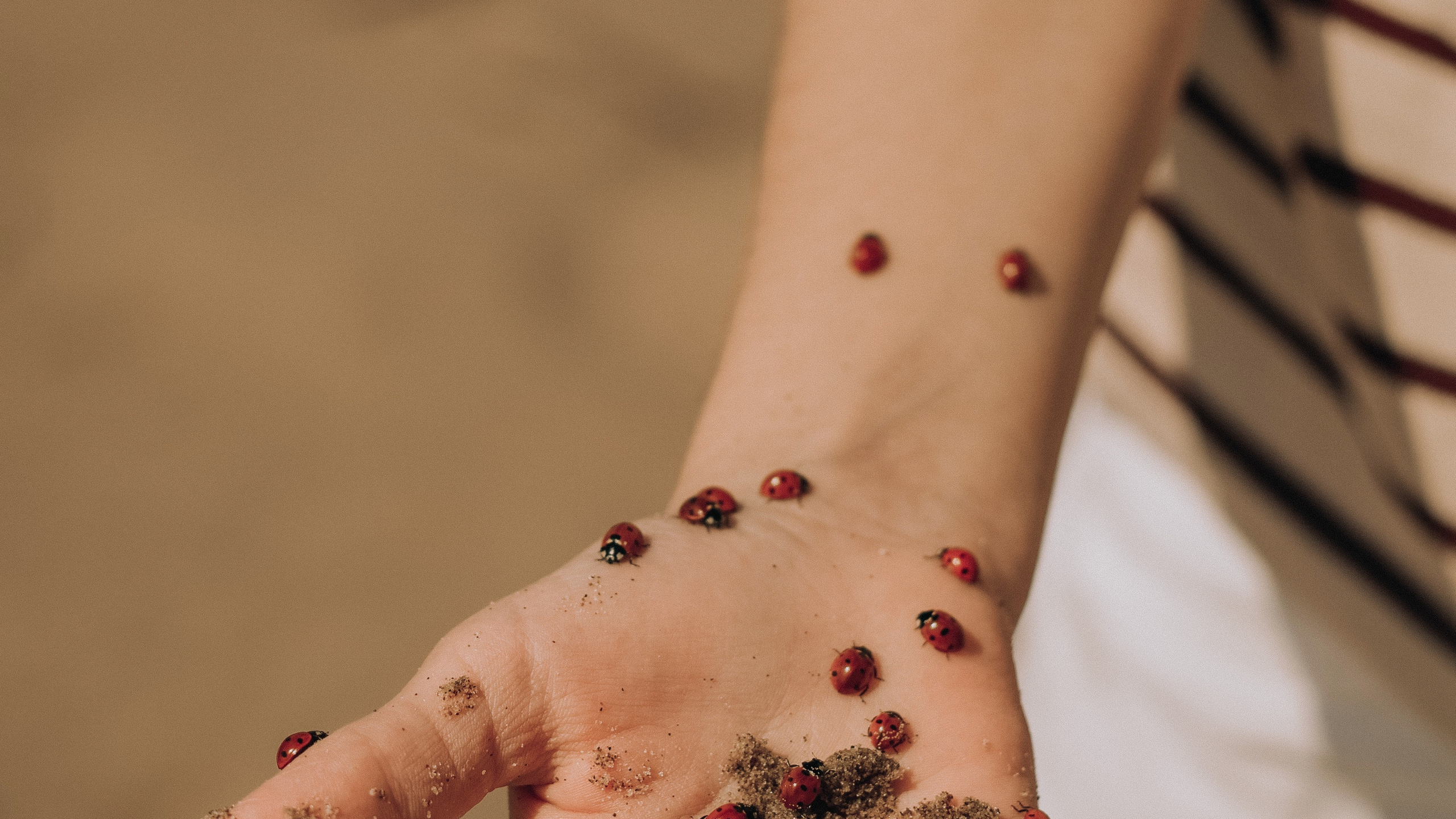 Мама Оля и Анютка