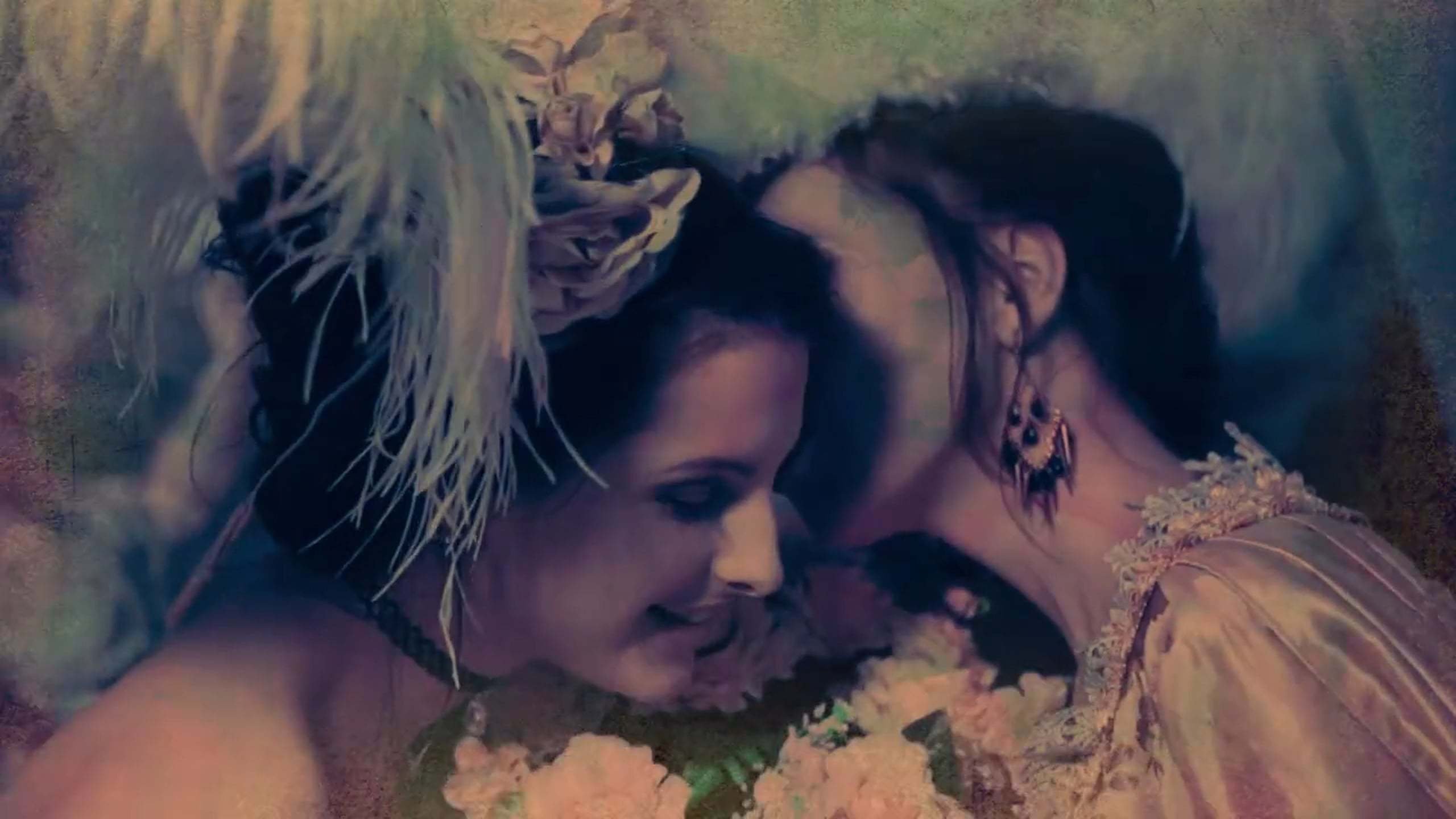 Ростовский театр поэтов Марии Гуровой. Максим Матвийченко и Виктория Басова профессионалы своего дела