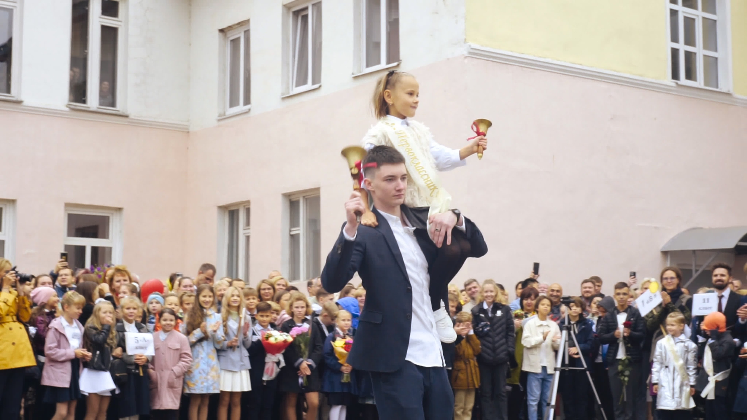 Школа. Семейный и детский видеограф в Москве Ольга Клочкова