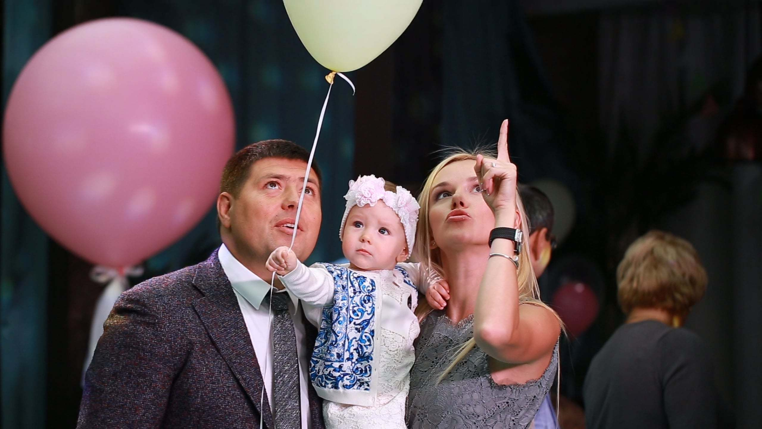 Видеосъемка детских праздников и мероприятий в Санкт-Петербурге и Моск. Видеограф Сергей Солнцев