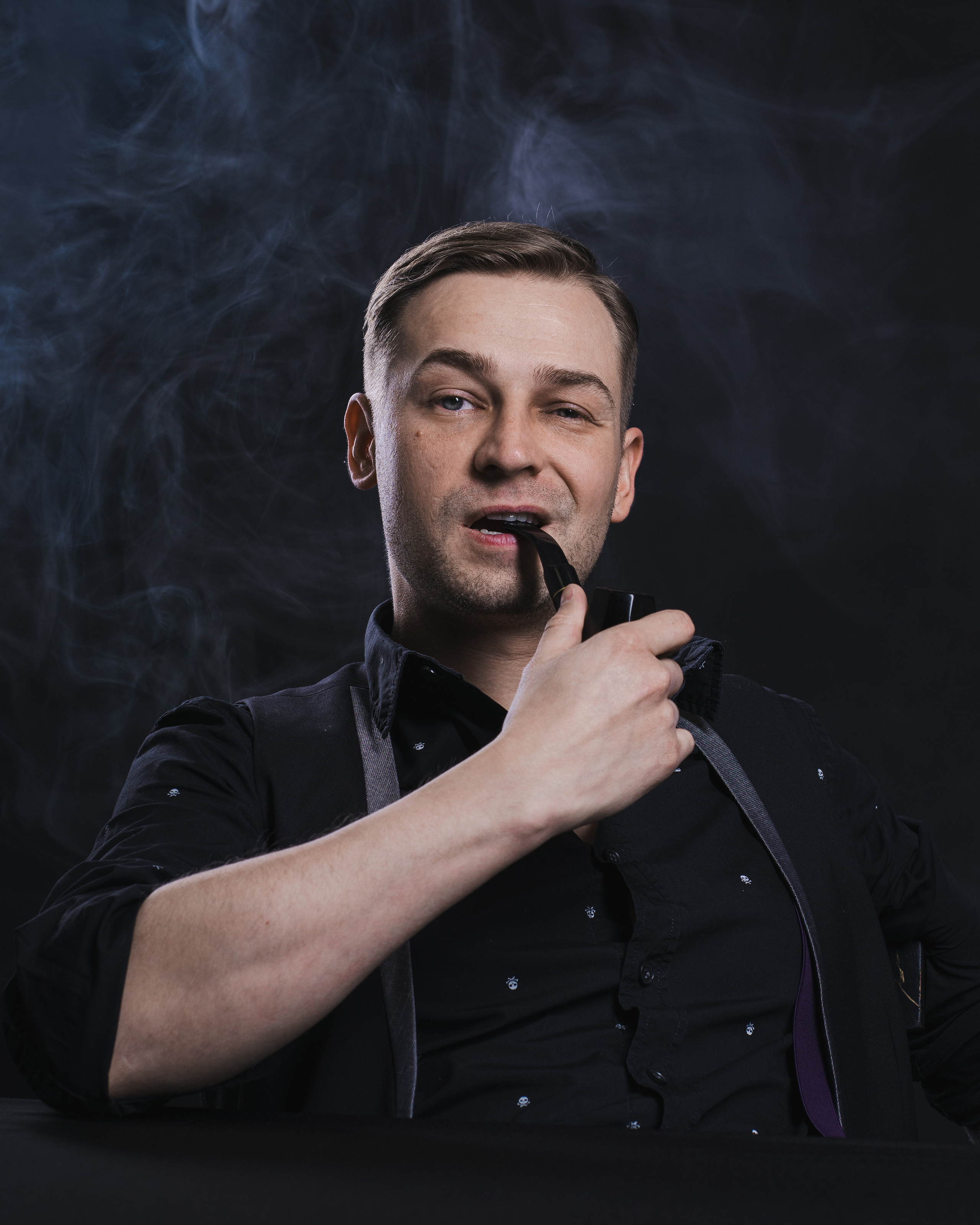 Стас, Черное