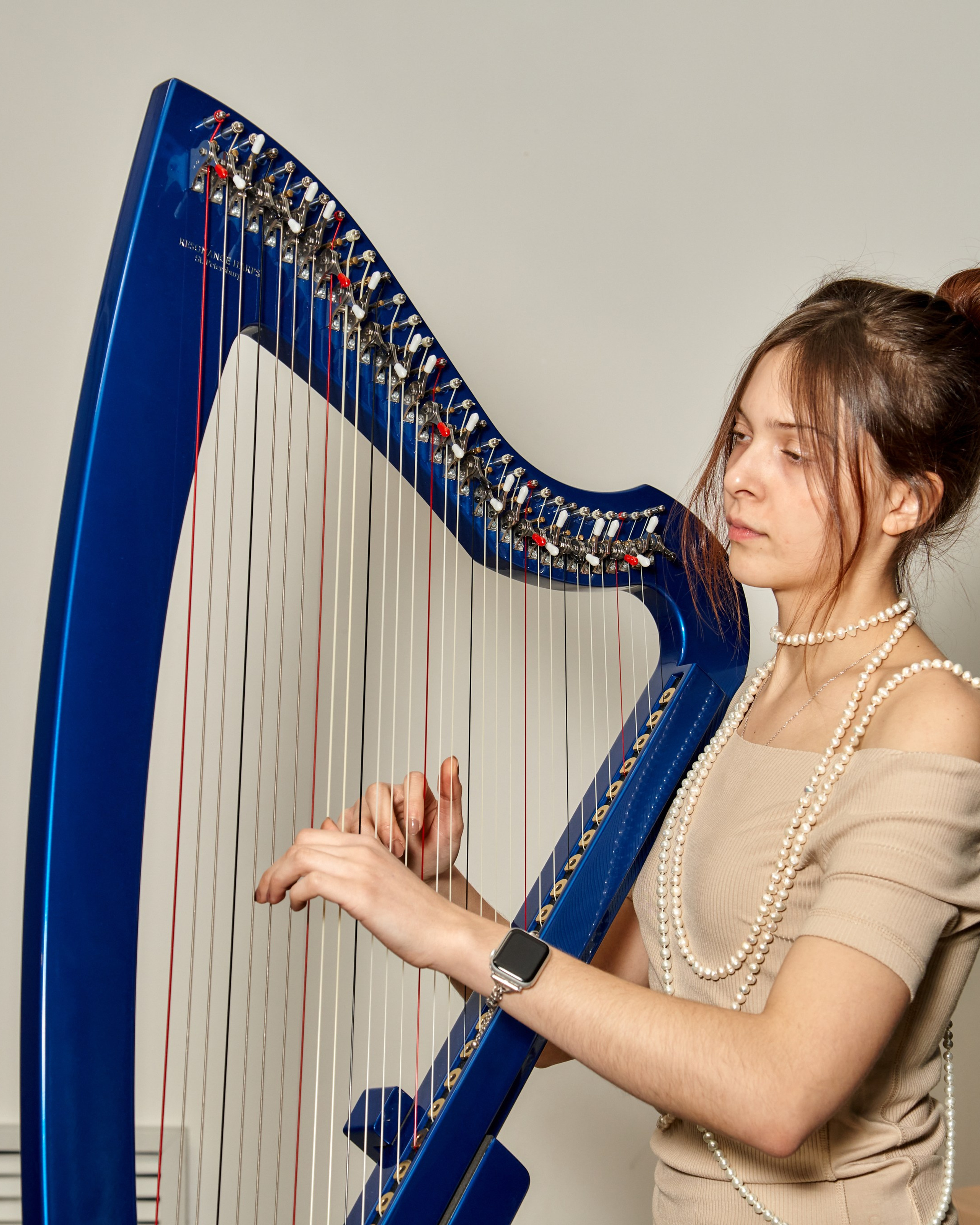 Выставка современного искусства. Репортажная съемка.