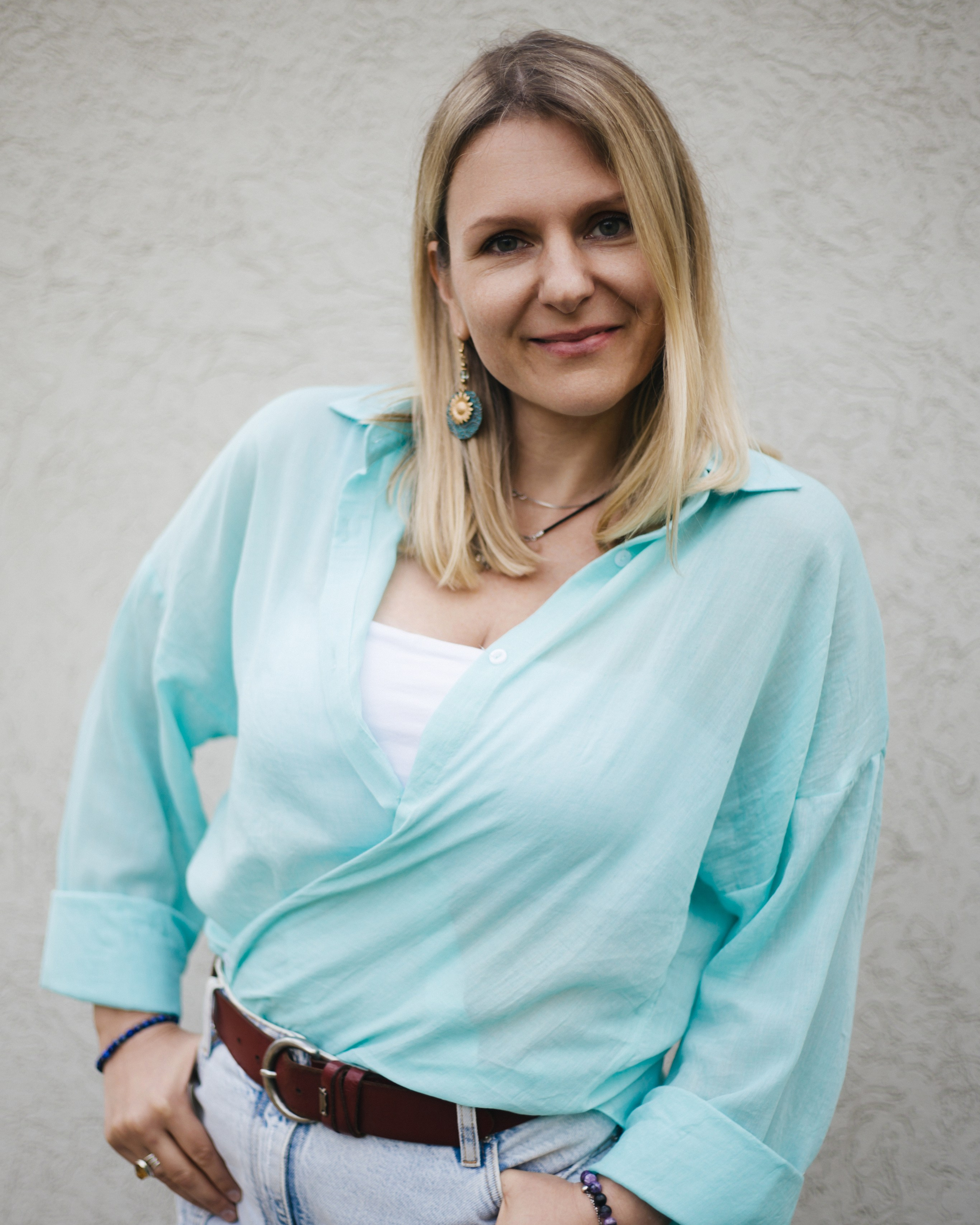 Виктория Фурсова_телесный практик, психолог, полевой терапевт