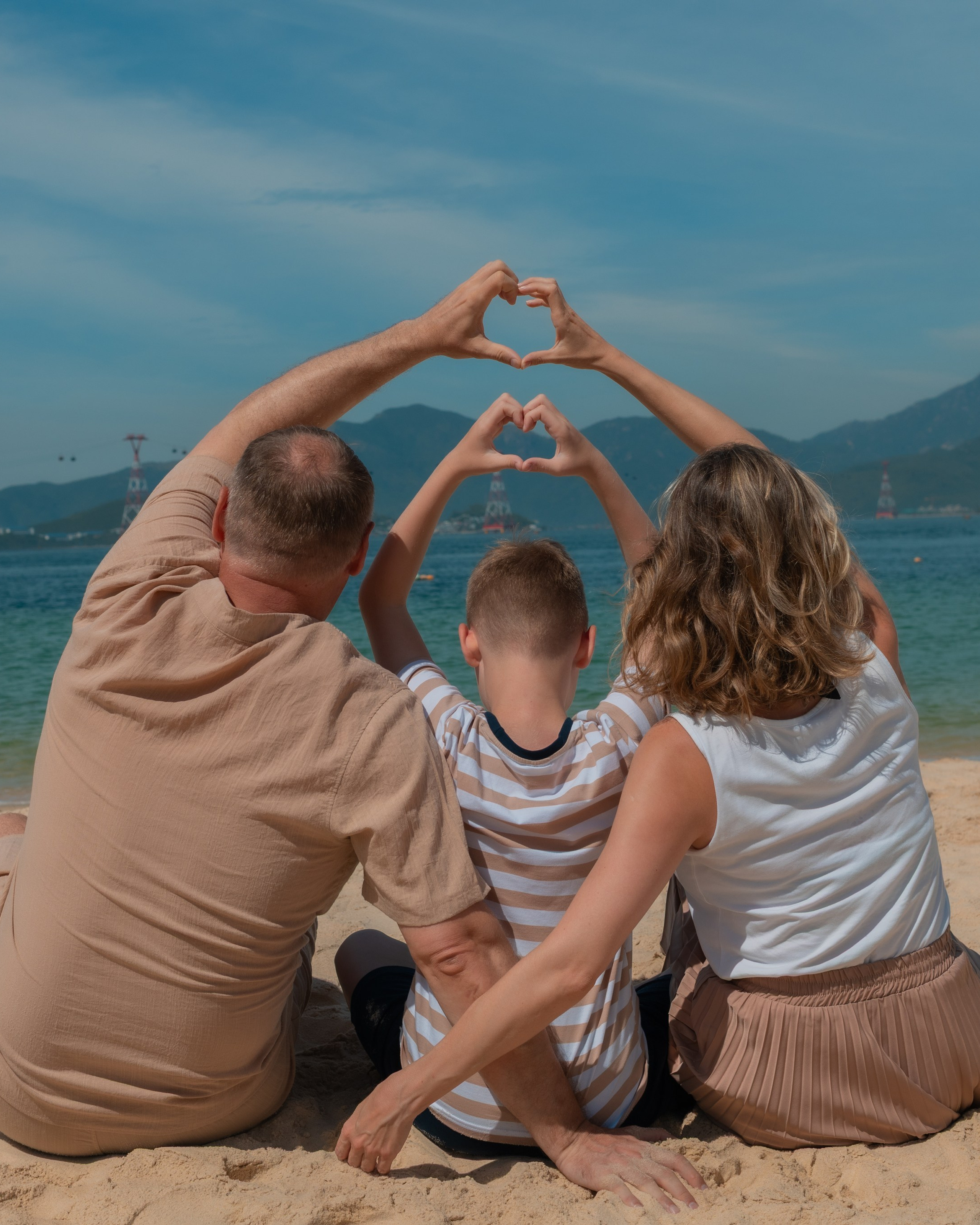 FAMILY PHOTOSHOOT