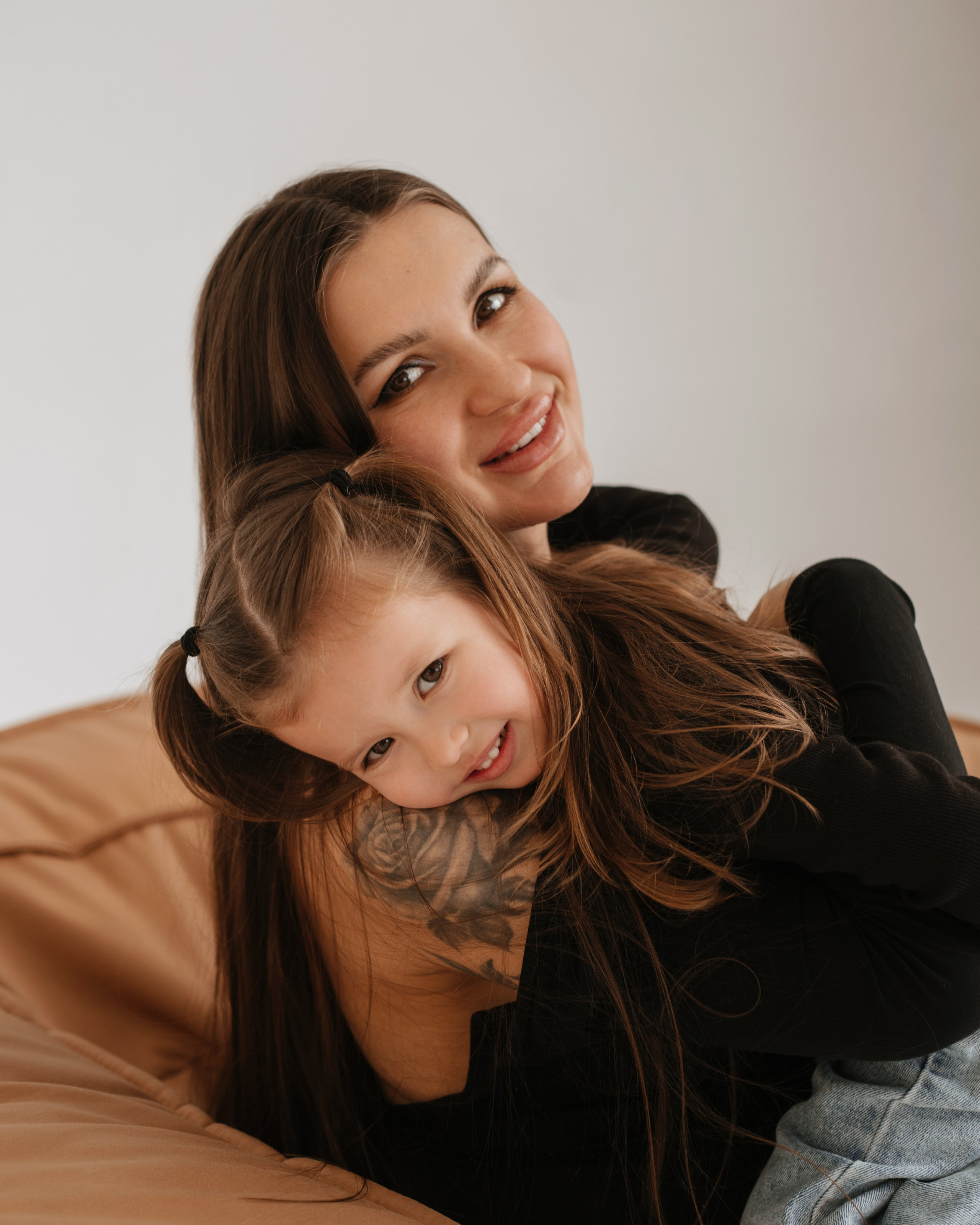 Лена и Злата