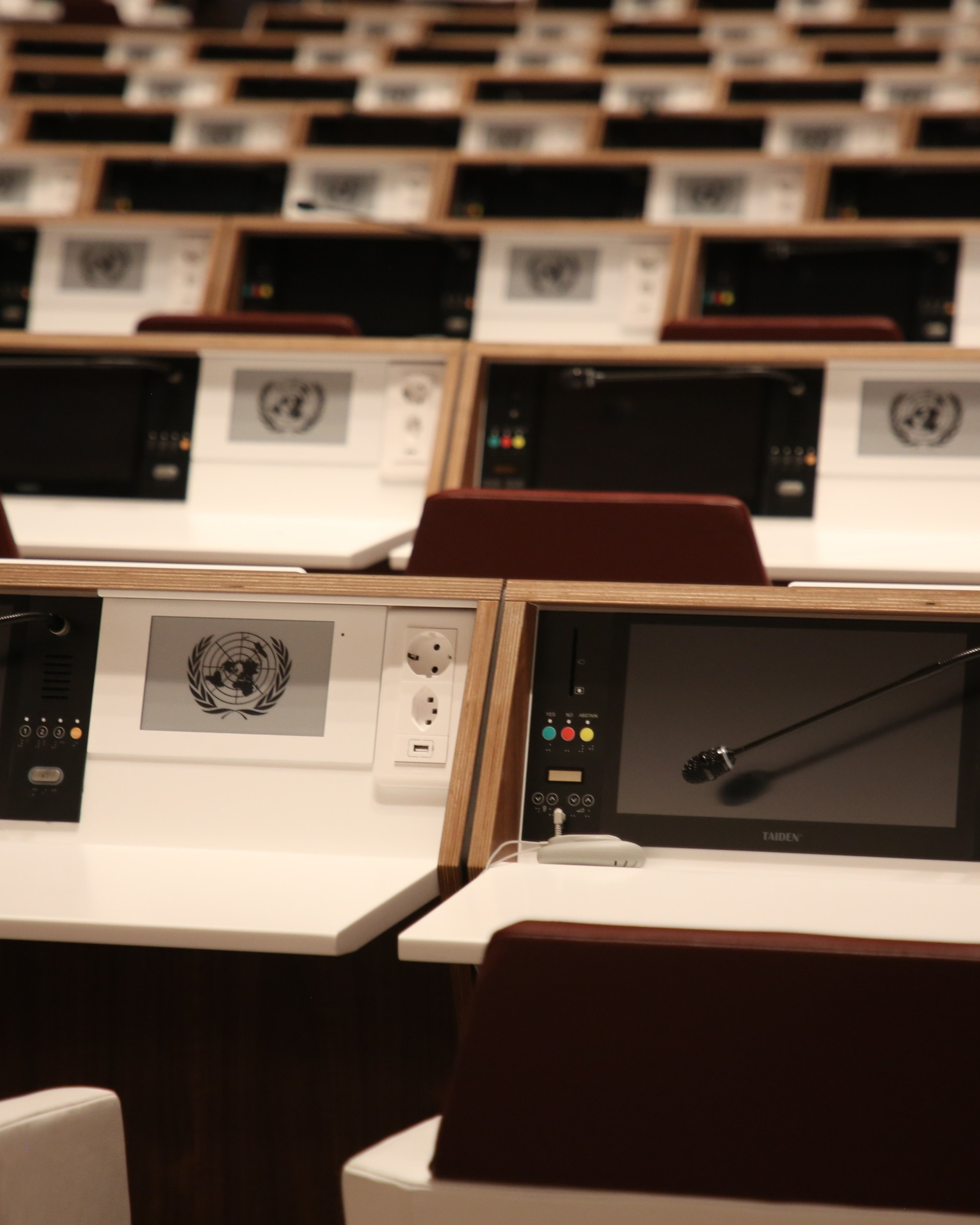 United Nations, Switzerland