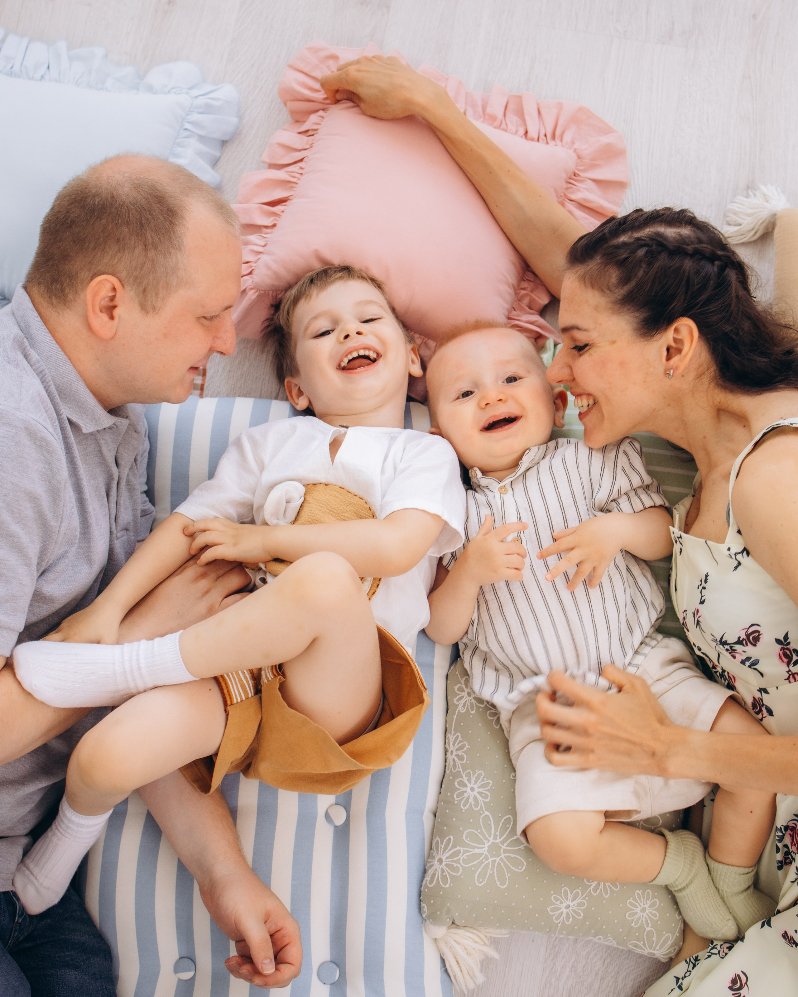 Семейная фотосессия в&nbsp;студии Sweet Home