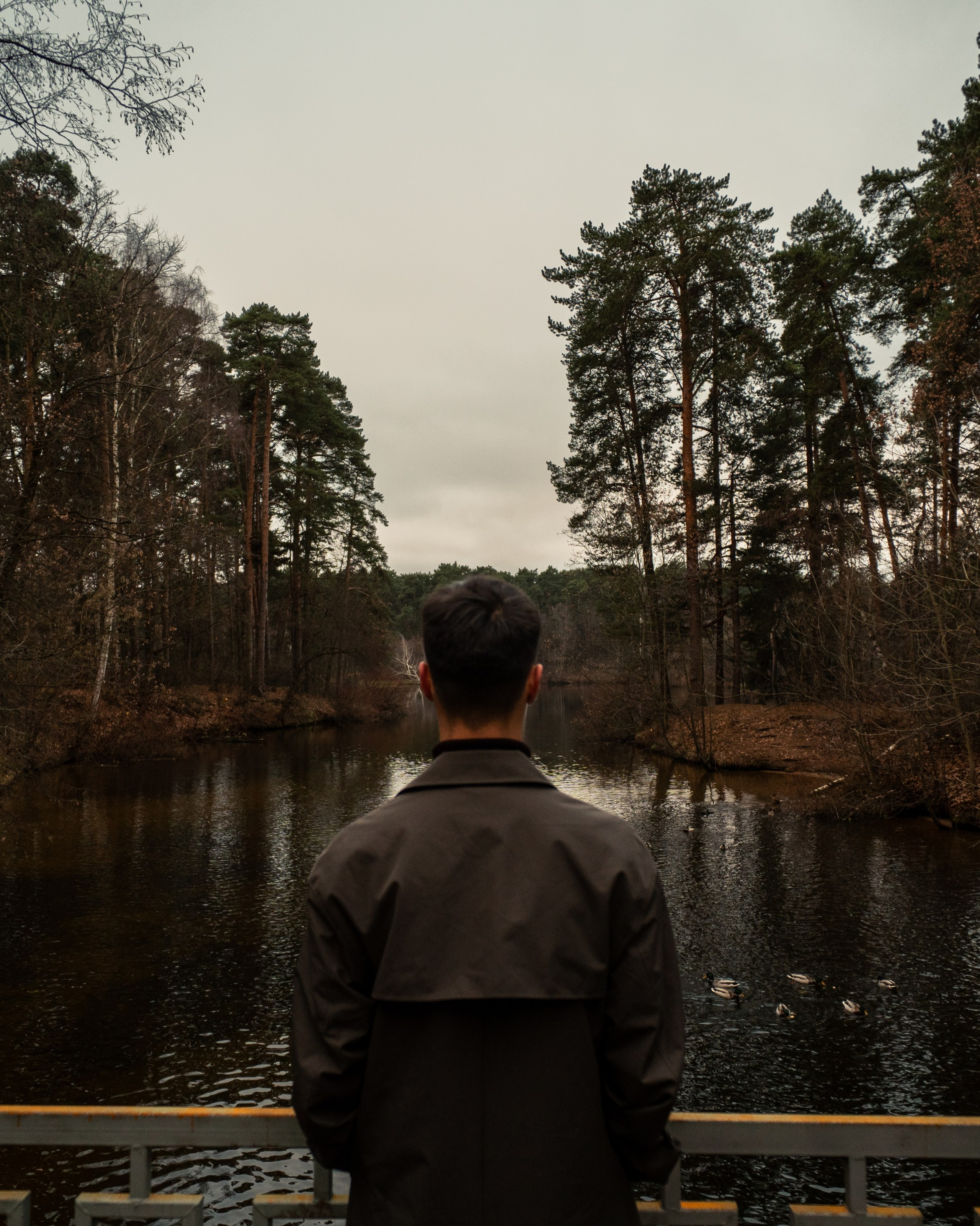 Обложка песни для музыкальной группы «Не сейчас»