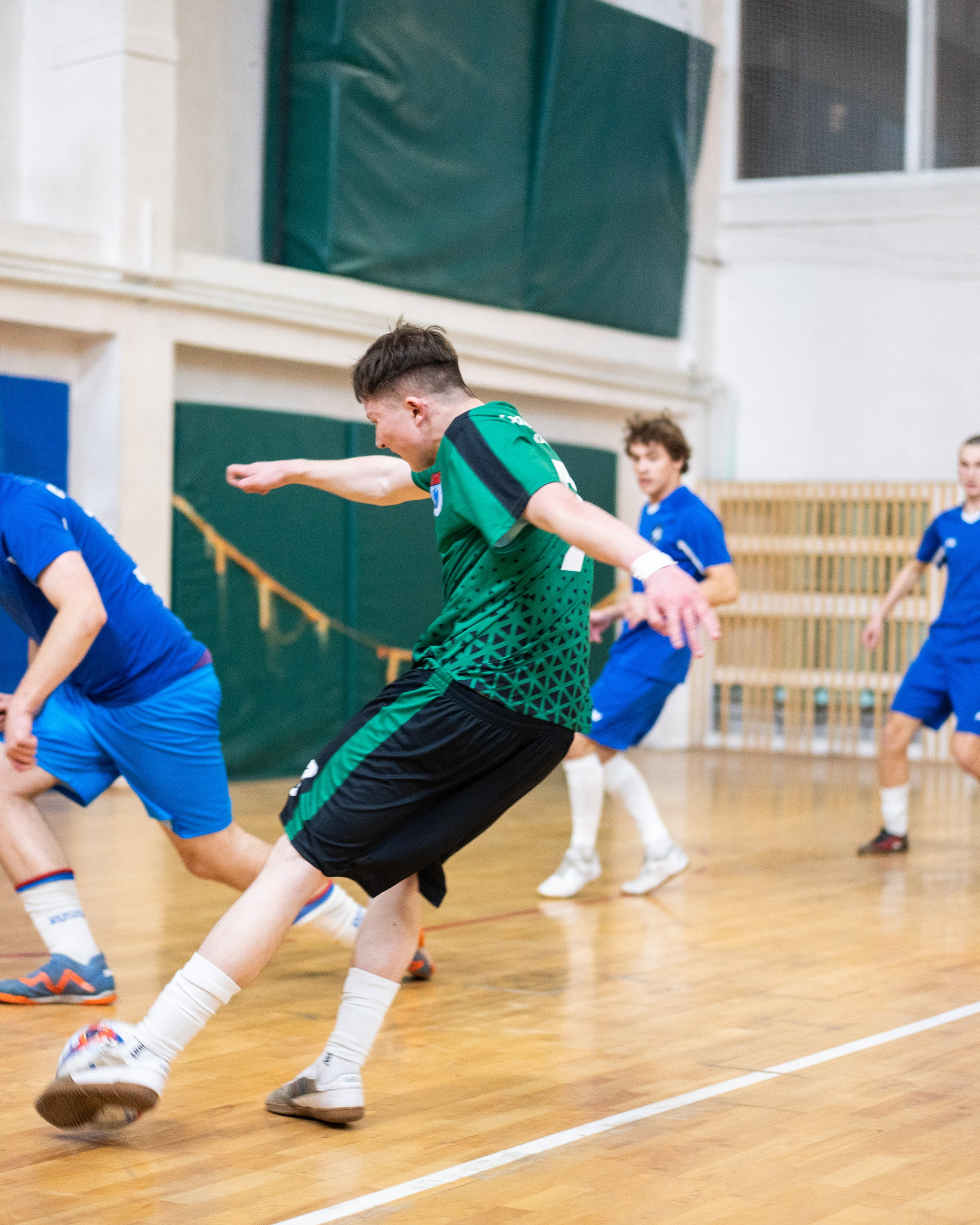 Футбольный матч 11.11.2025