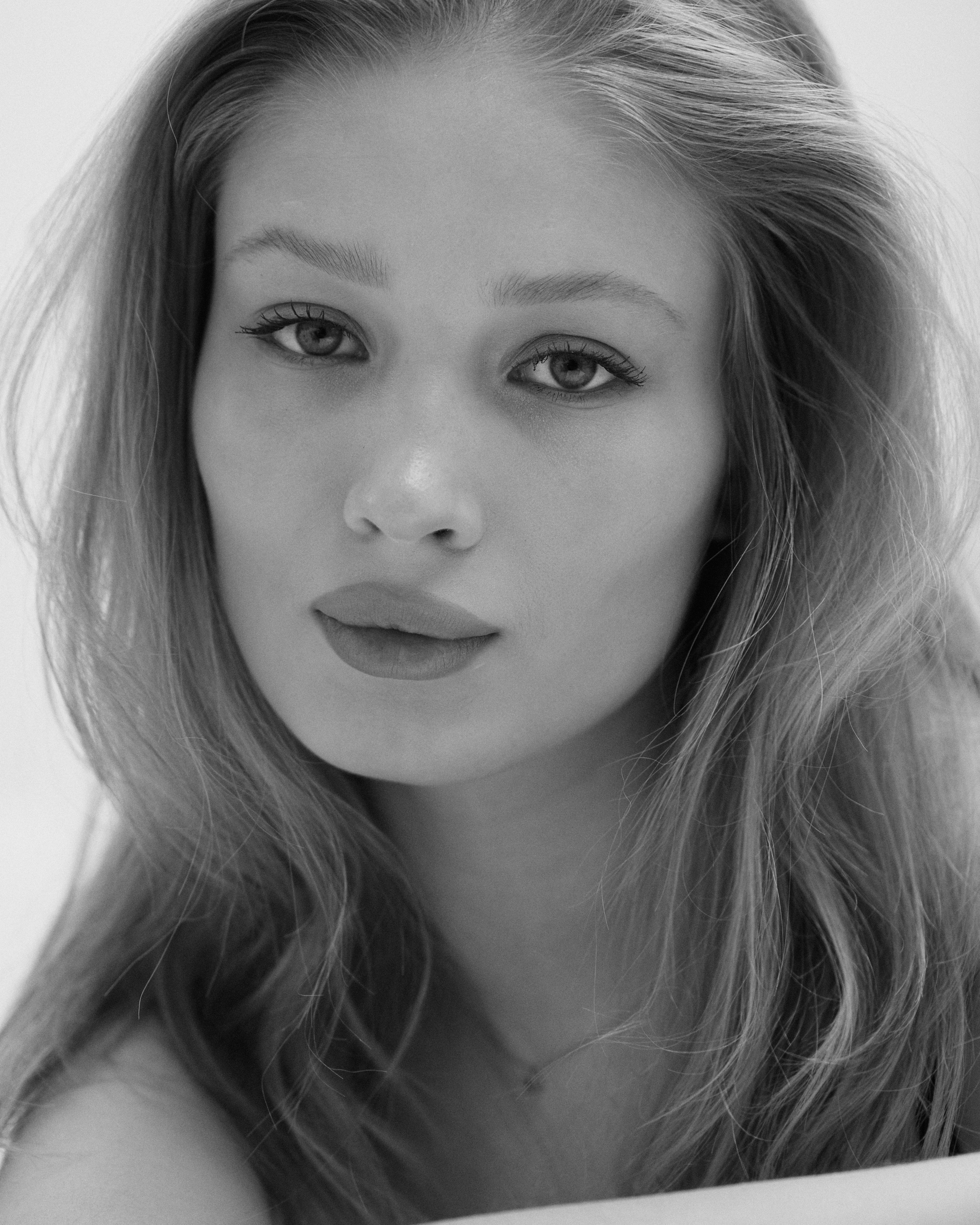 Наташа под крышей