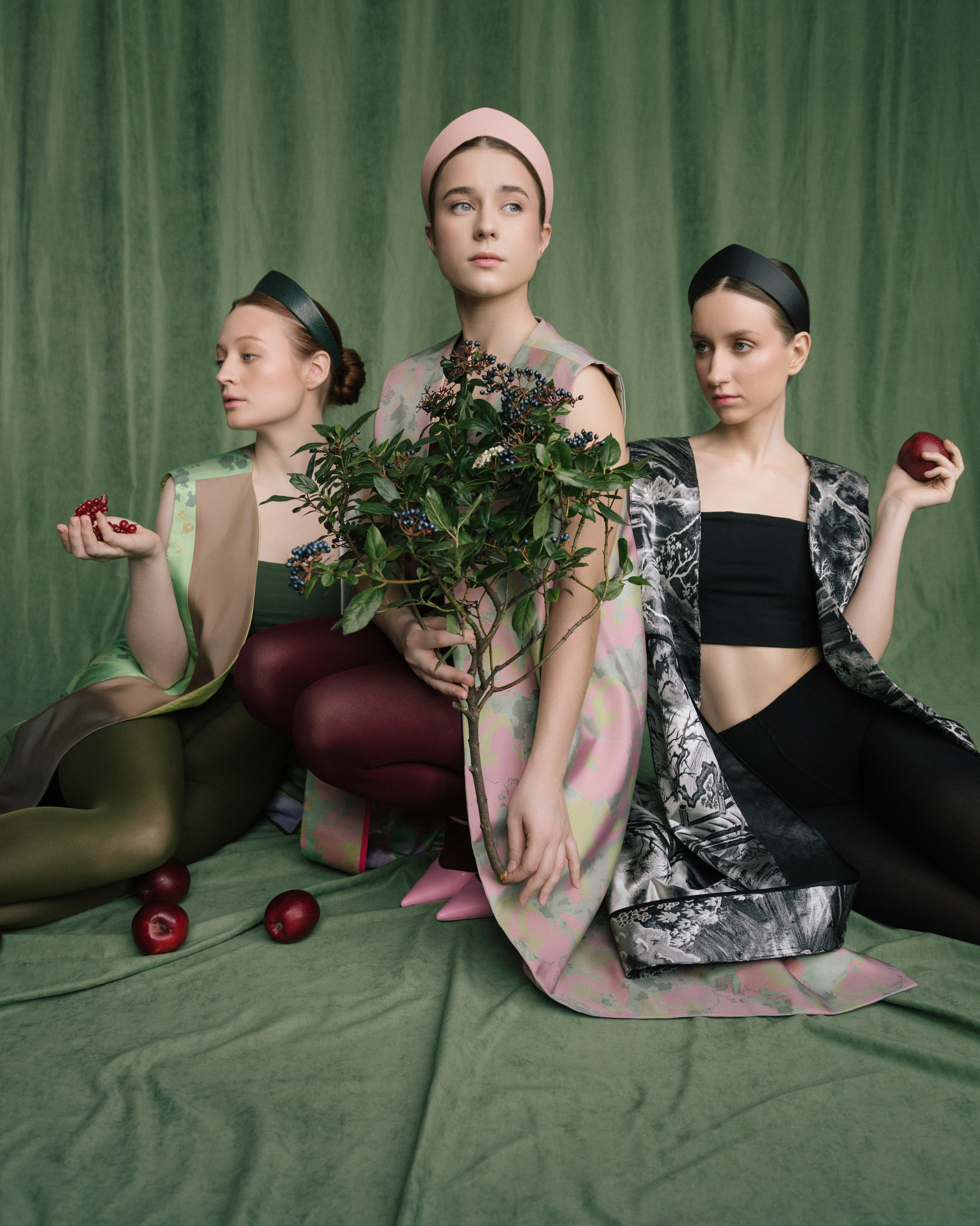 Content | Кафтаны