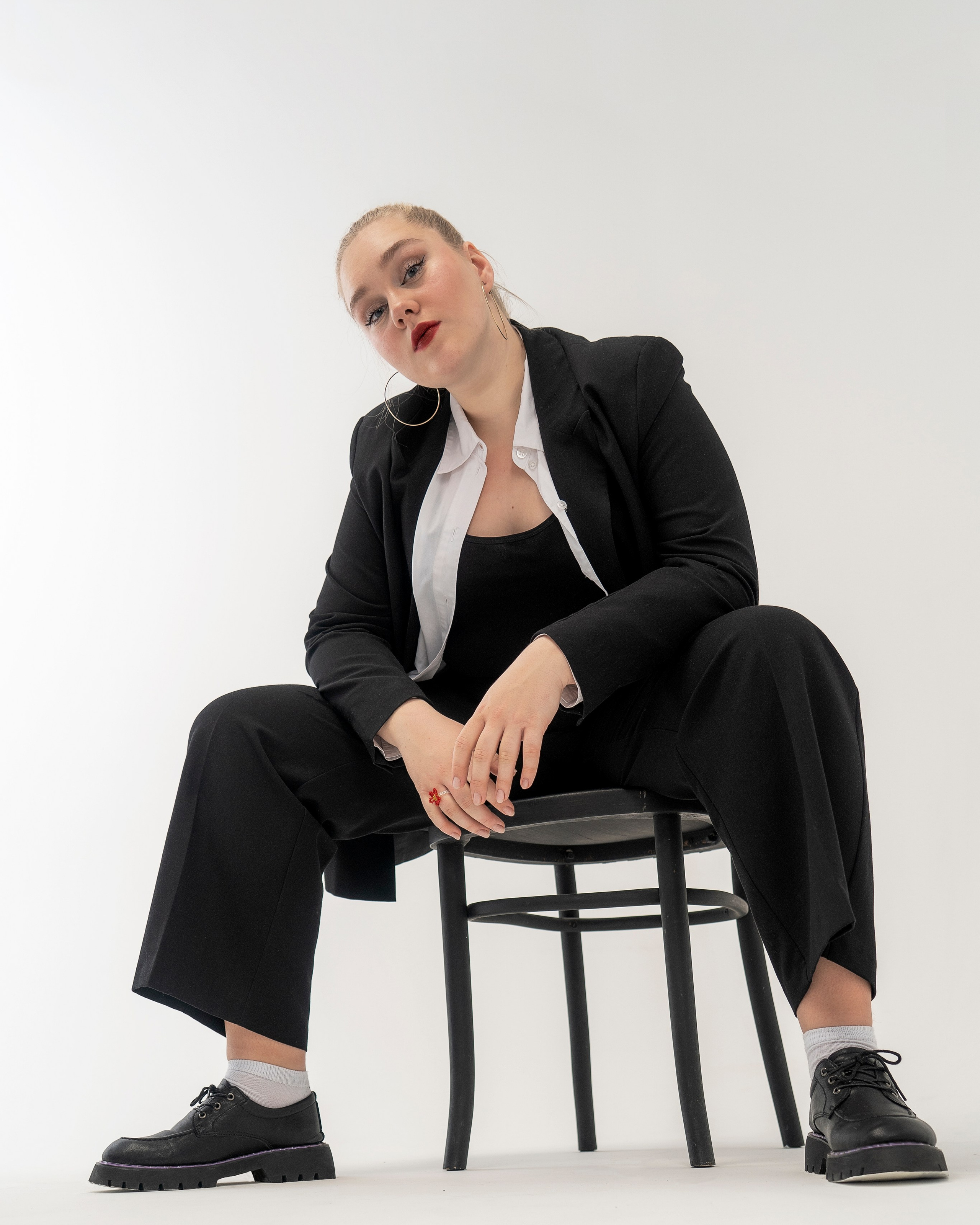 Таня. Портрет. Циклорама