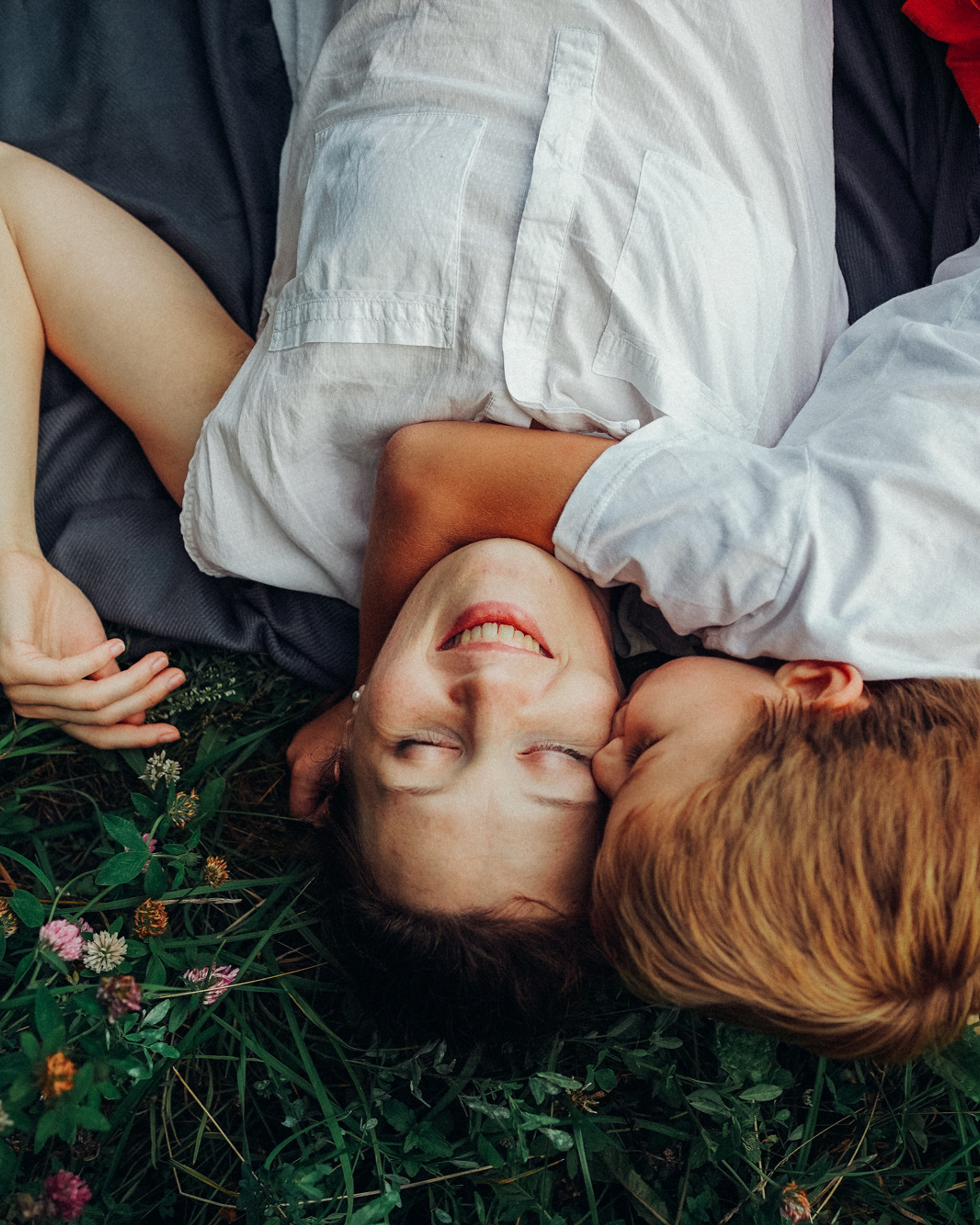 Брызги из песка