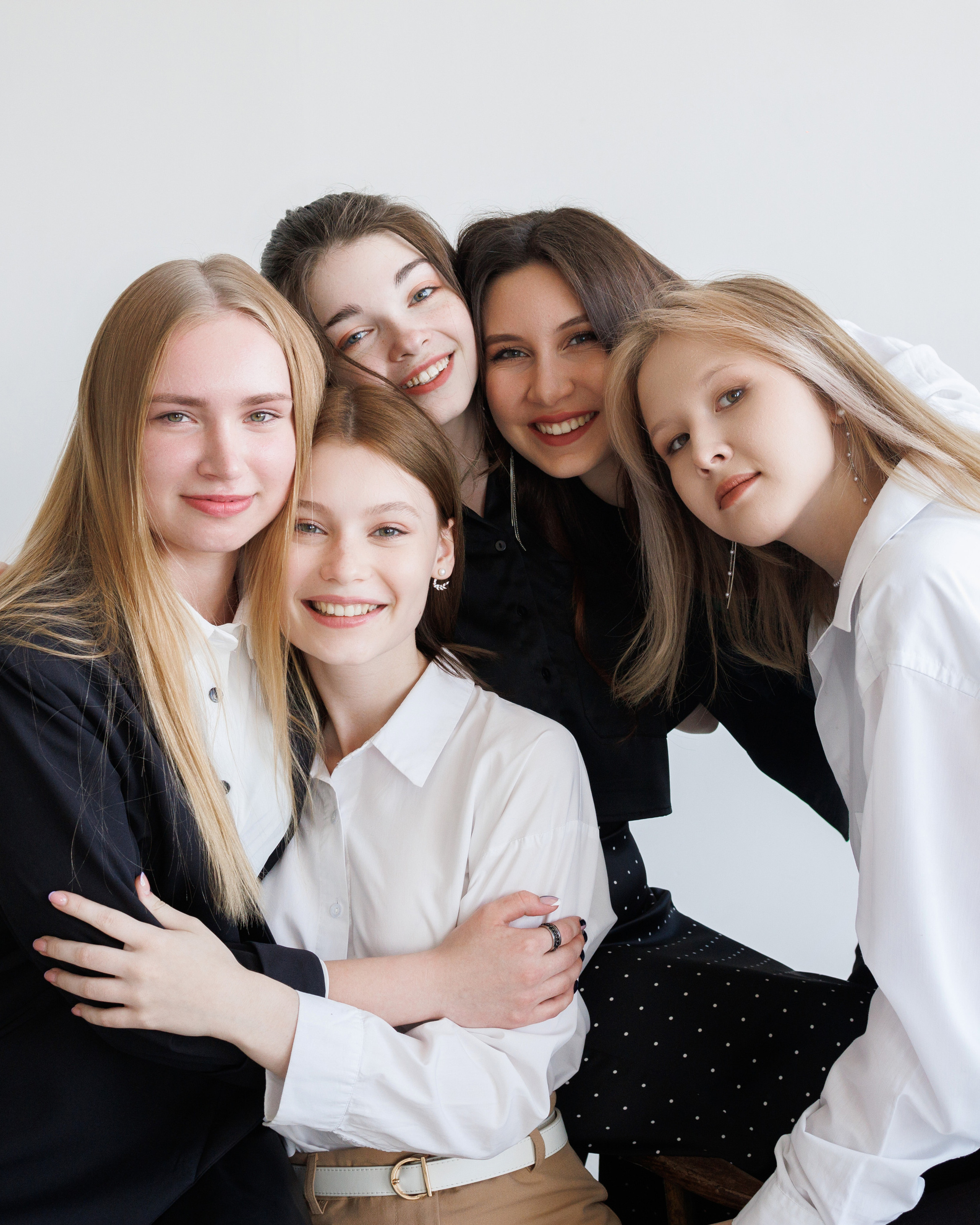 Выпускной Альбом и Школьная фотография