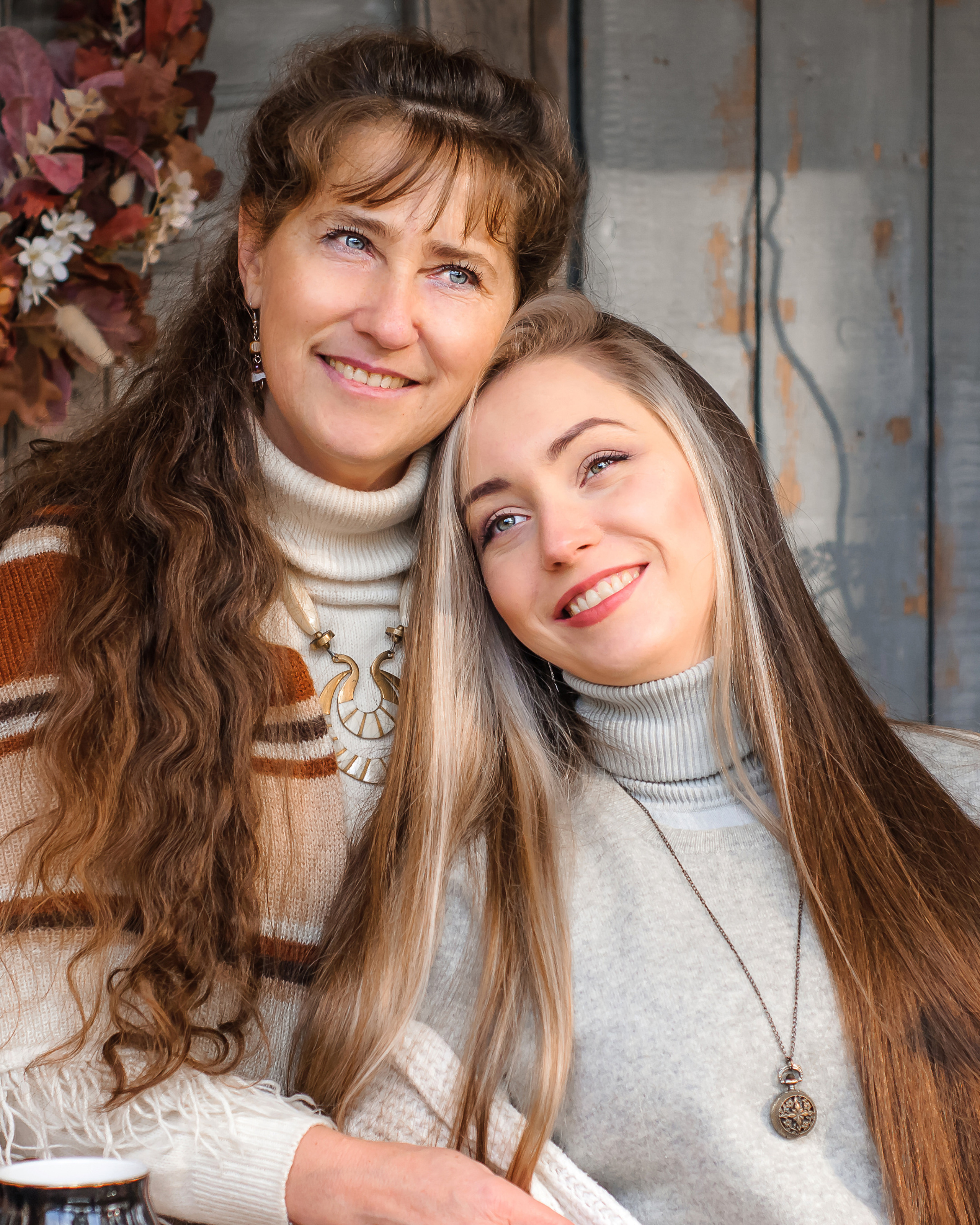 Мама и дочь…