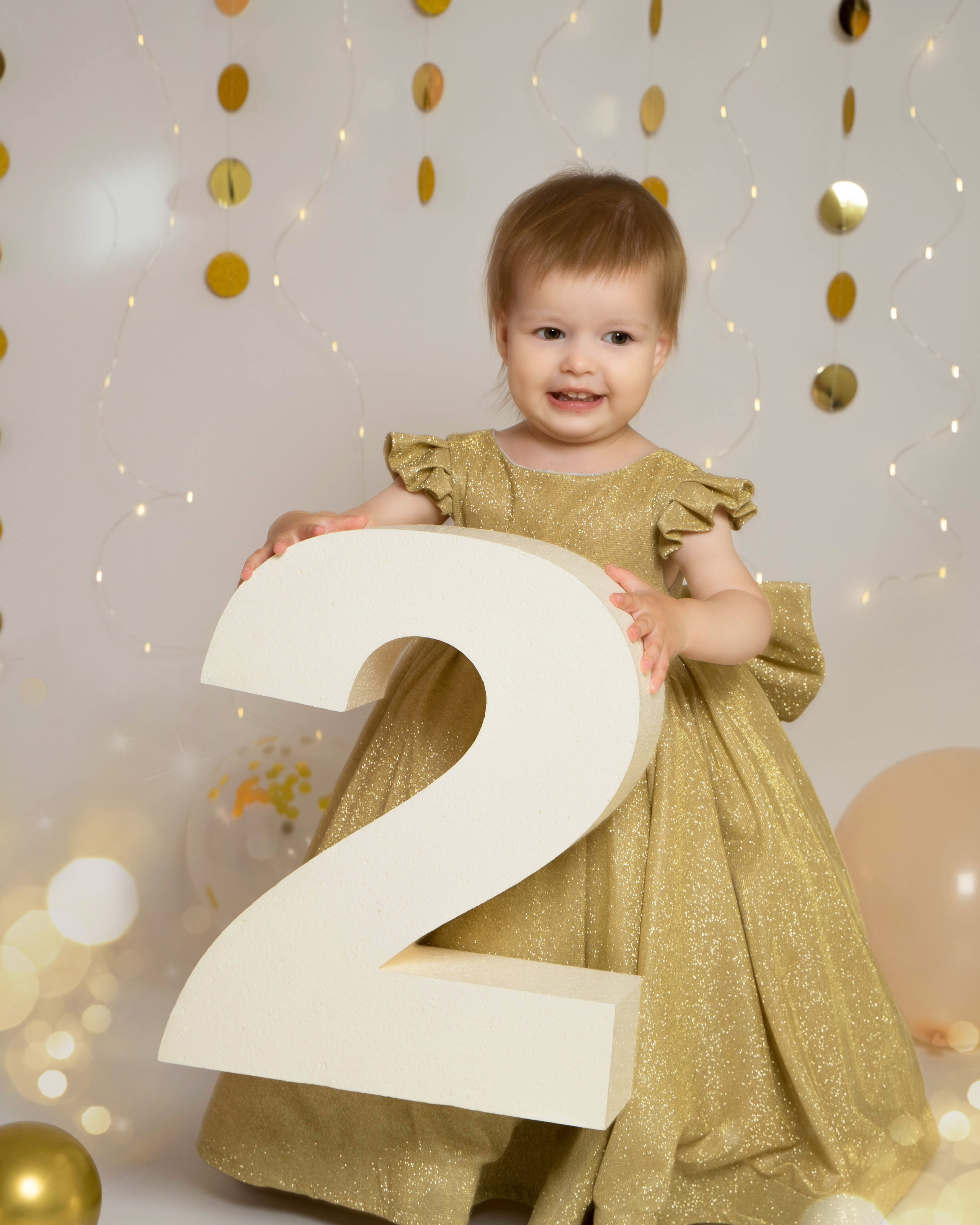 Мае 2 годика