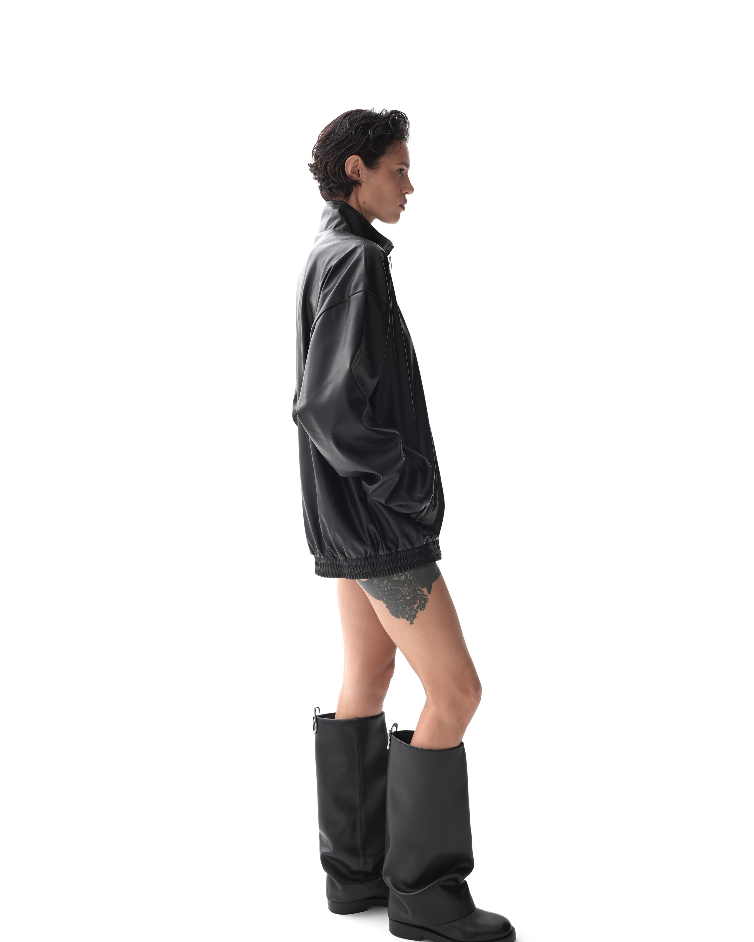 ЧЕРНЫЙ ДЕЛЬФИН каталог