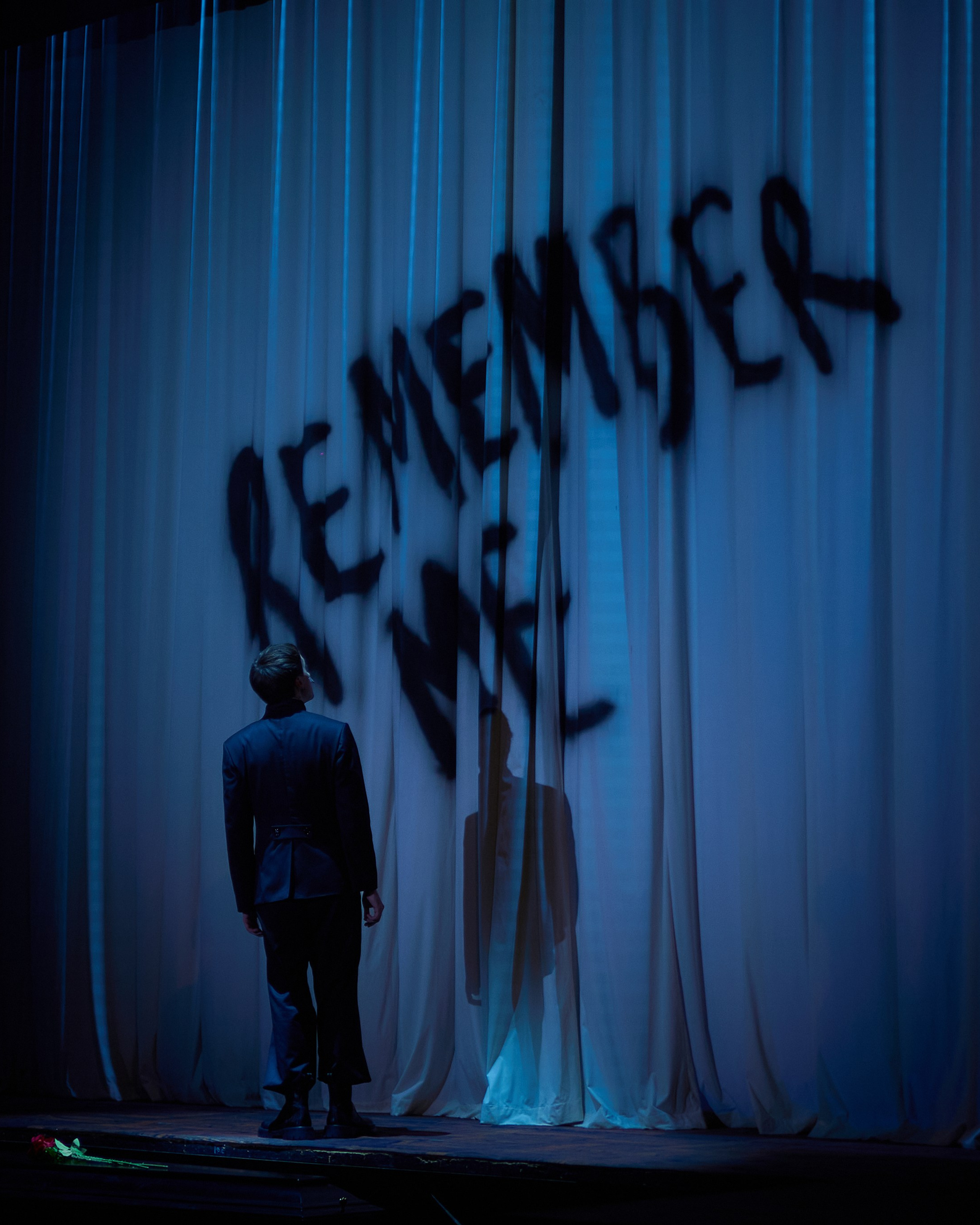 «Быть или не быть» Закулисье Театра Наций