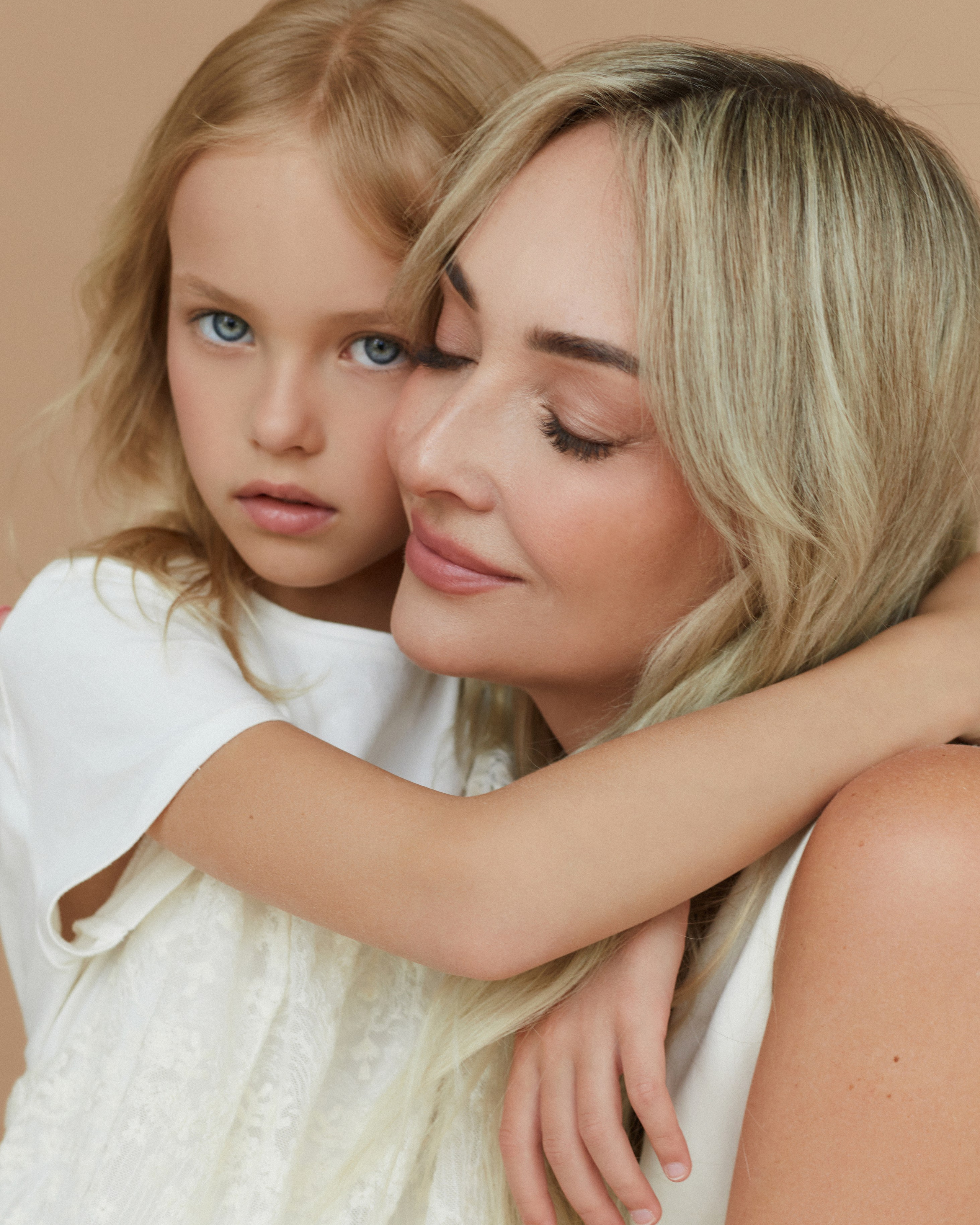 Маша и мама Алёна