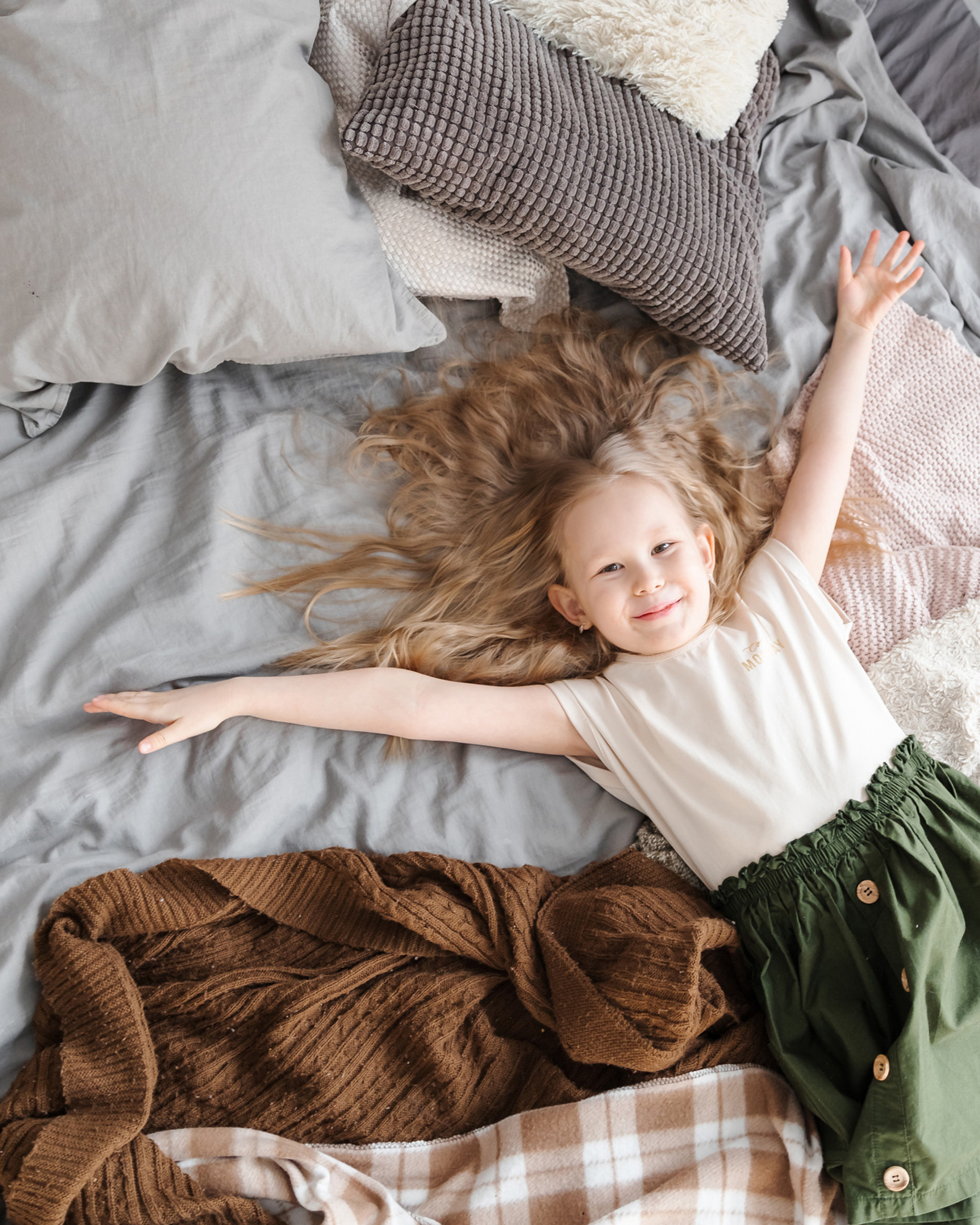 Саша, Вероника и Анюта