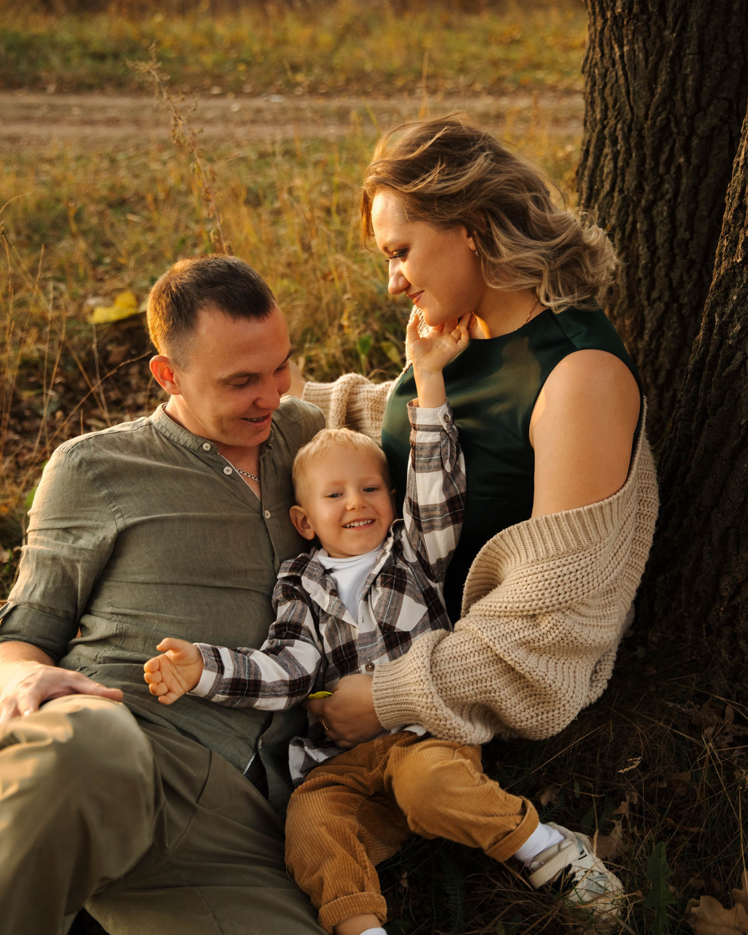 Макс, Юлия и Мирон