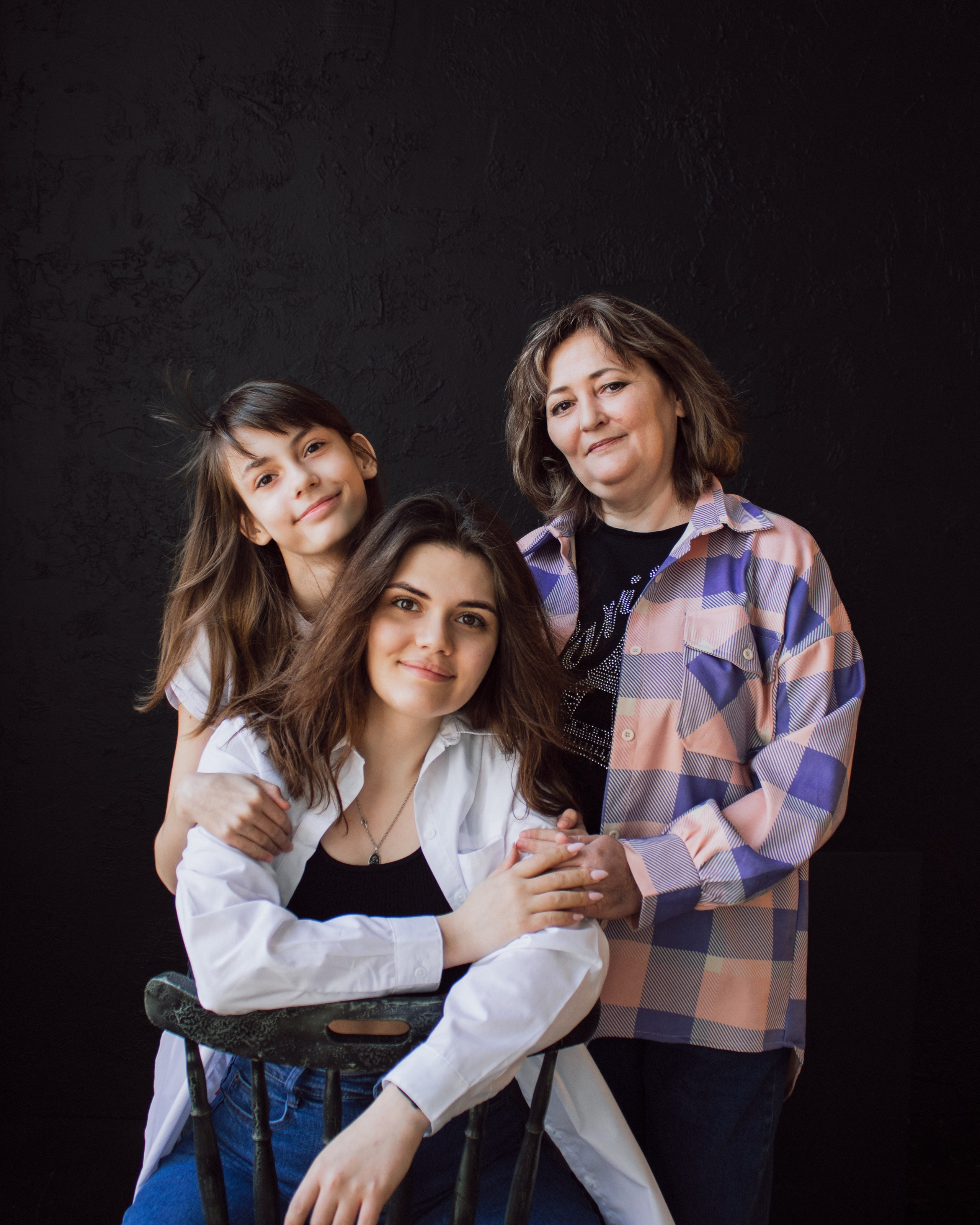 Мамины руки, мамино сердце 🤍 нежно хранят минуты детства